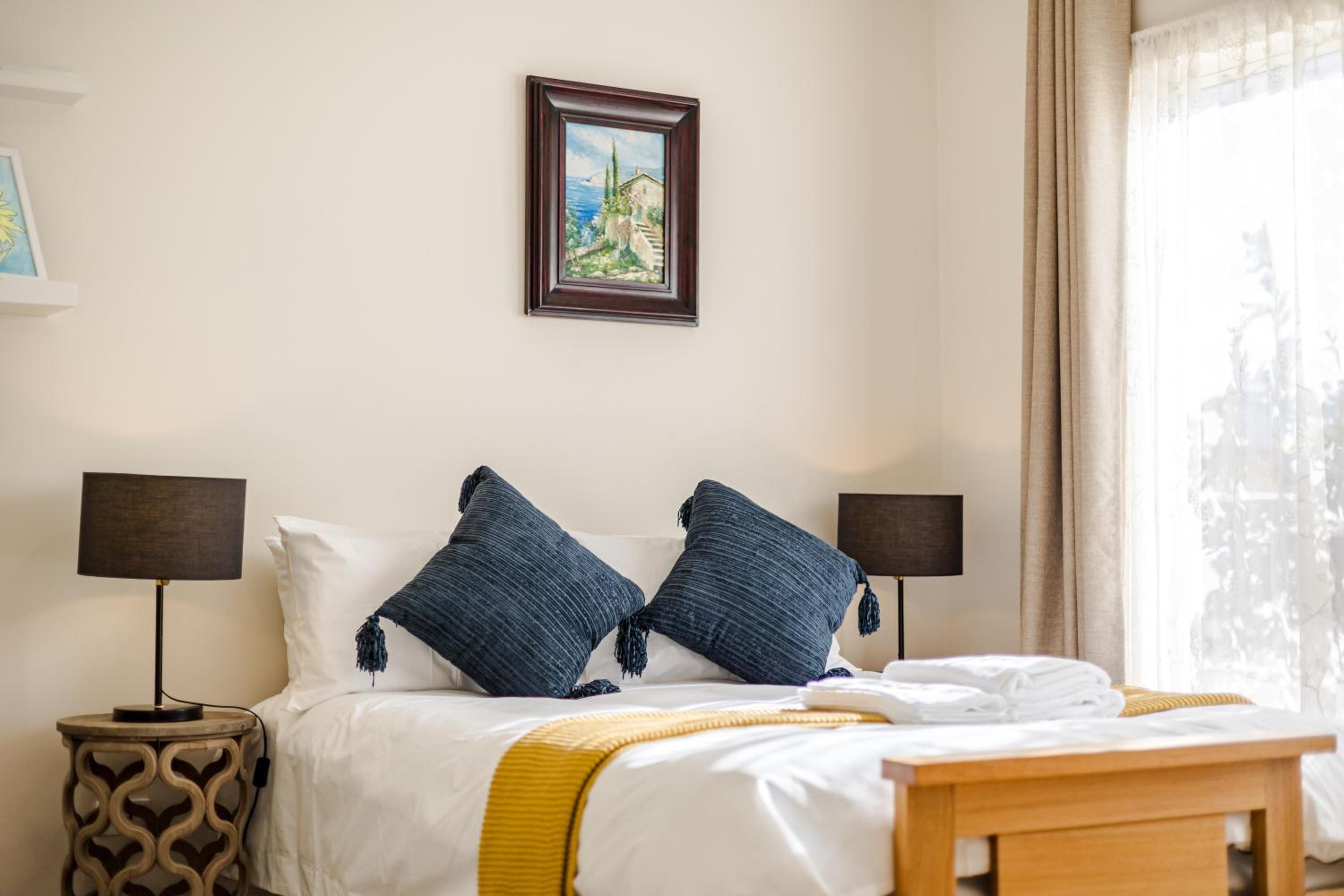 StayAU Family Home Comfort in Caroline Springs