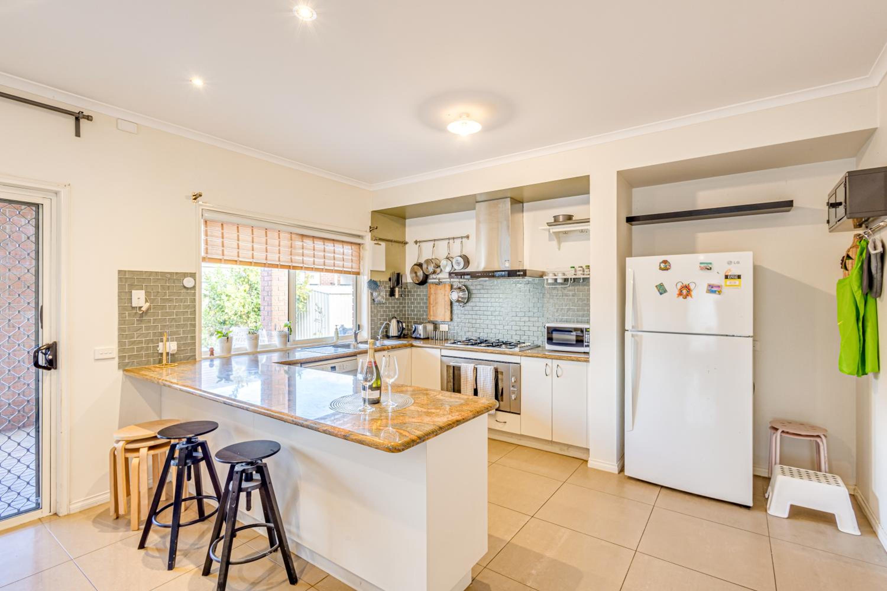 StayAU Family Home Comfort in Caroline Springs