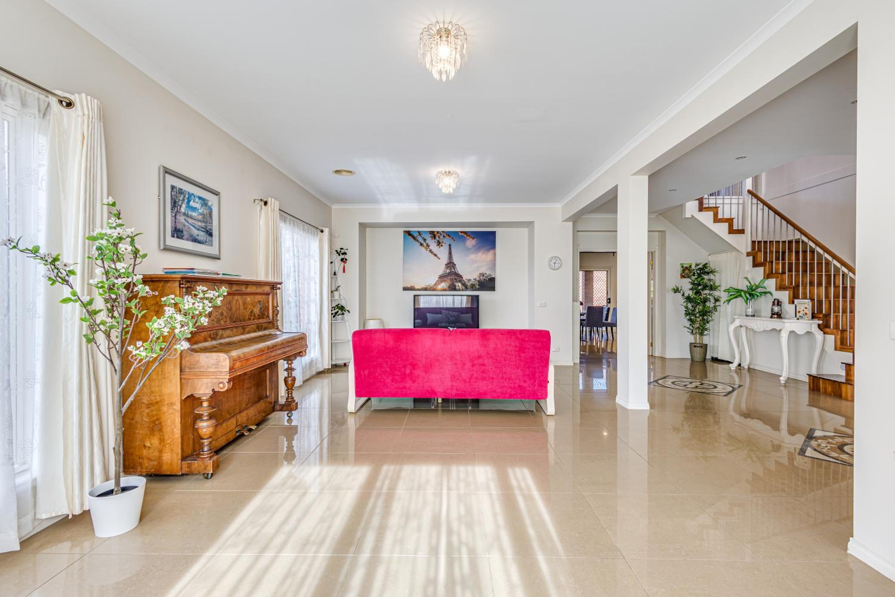 StayAU Family Home Comfort in Caroline Springs