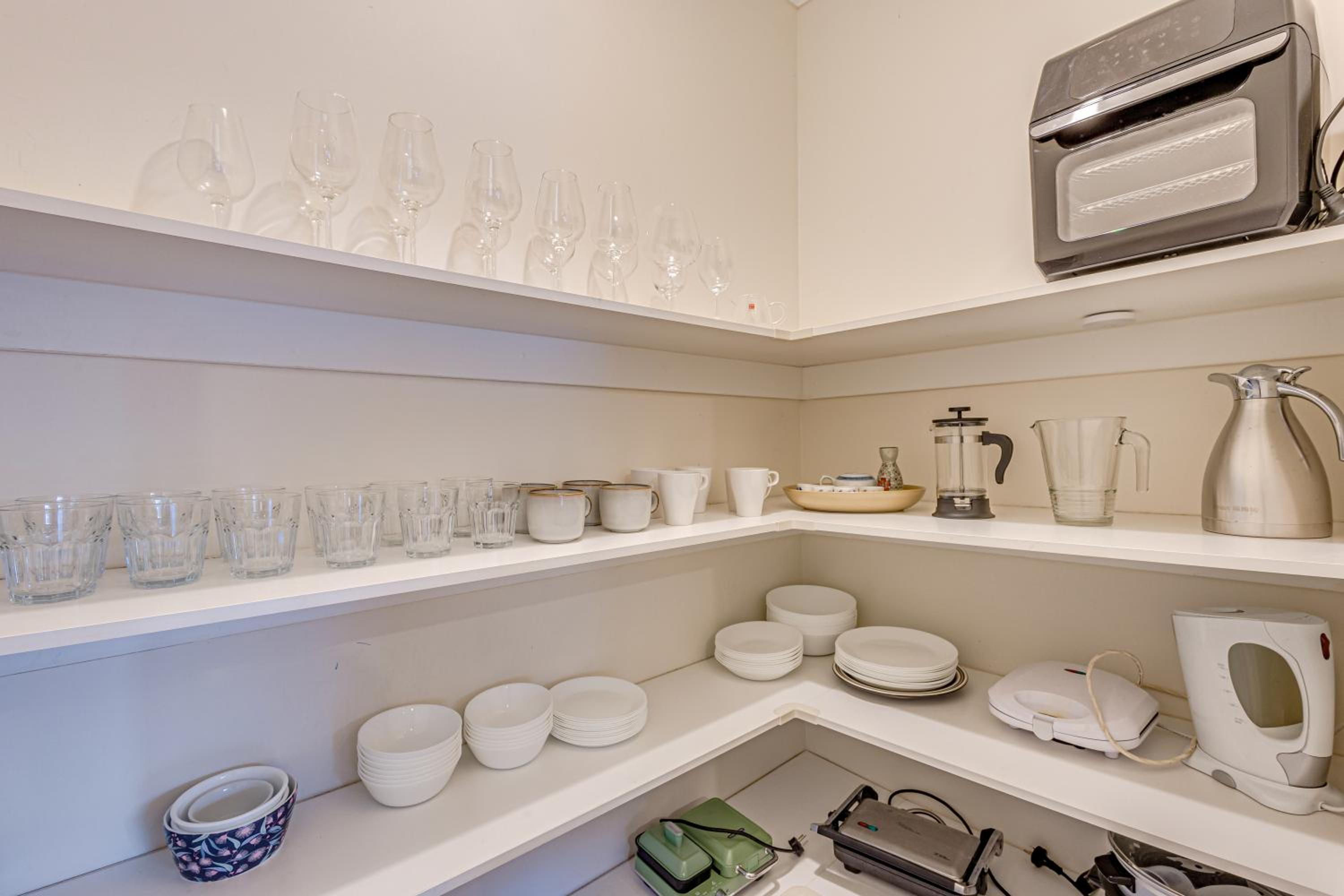 StayAU Family Home Comfort in Caroline Springs