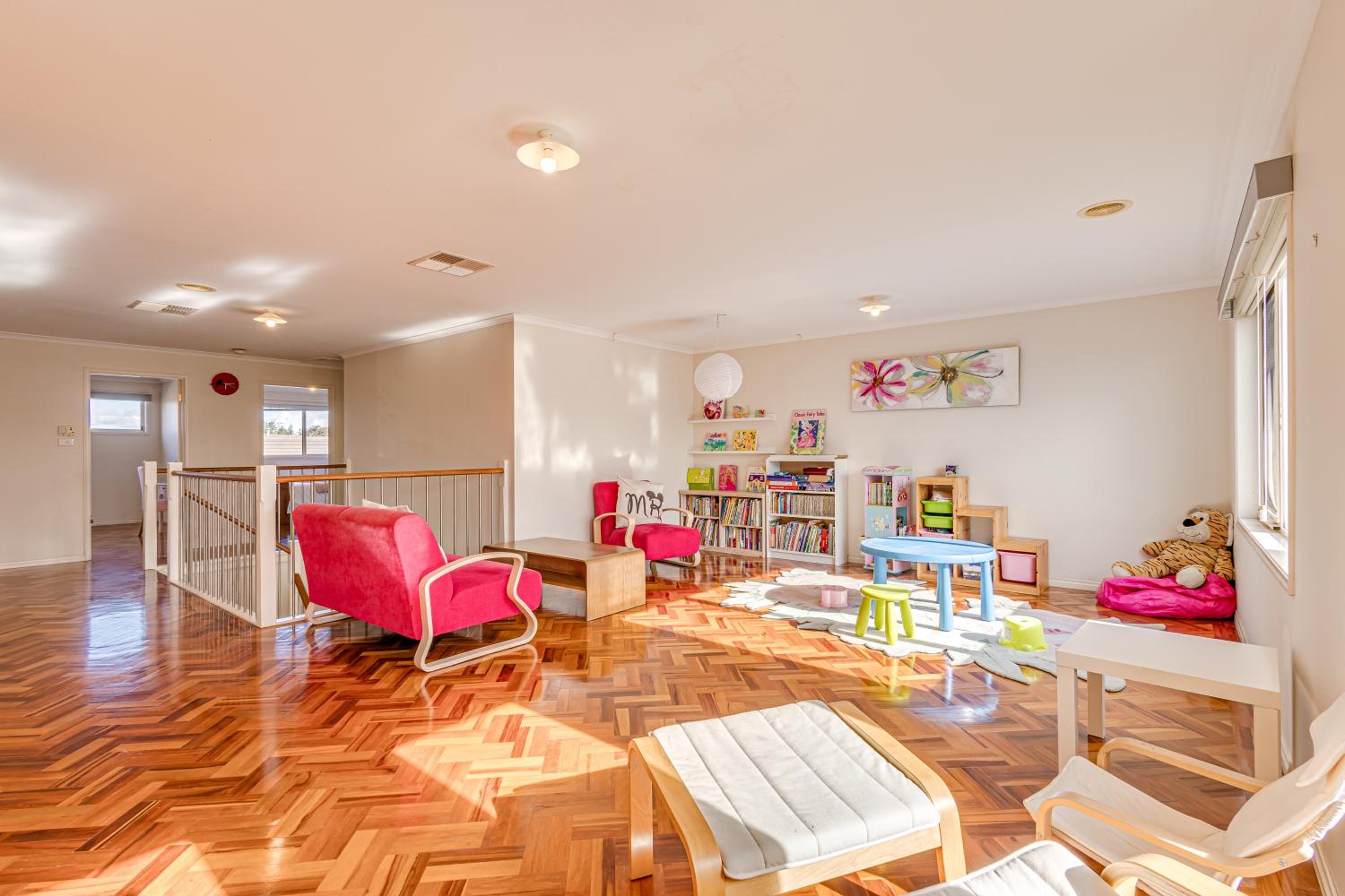 StayAU Family Home Comfort in Caroline Springs