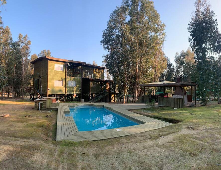 Casa Costa Algarrobo, en parcela 2500 mts con piscina y tinaja