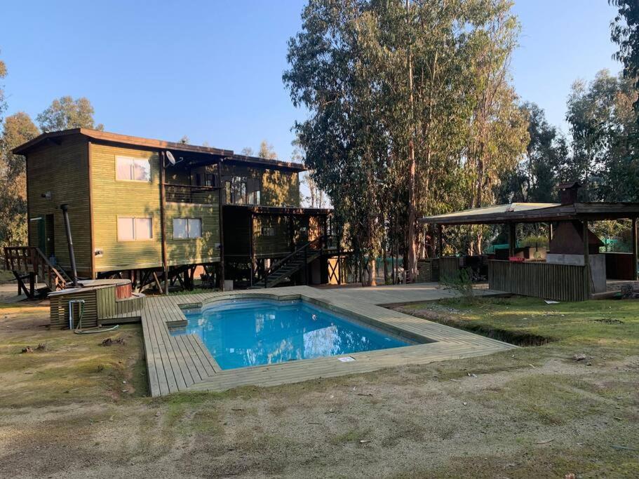 Casa Costa Algarrobo, en parcela 2500 mts con piscina y tinaja