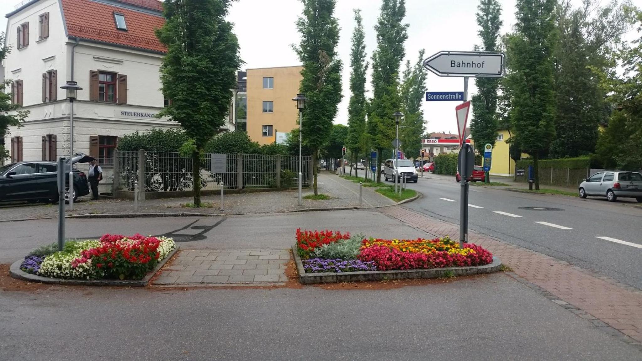 Oktoberfest City Center Direct Metro in 20 min, 2 Bedrm 2 BathRoom by ICM Messe München, Balcony, Free Parking