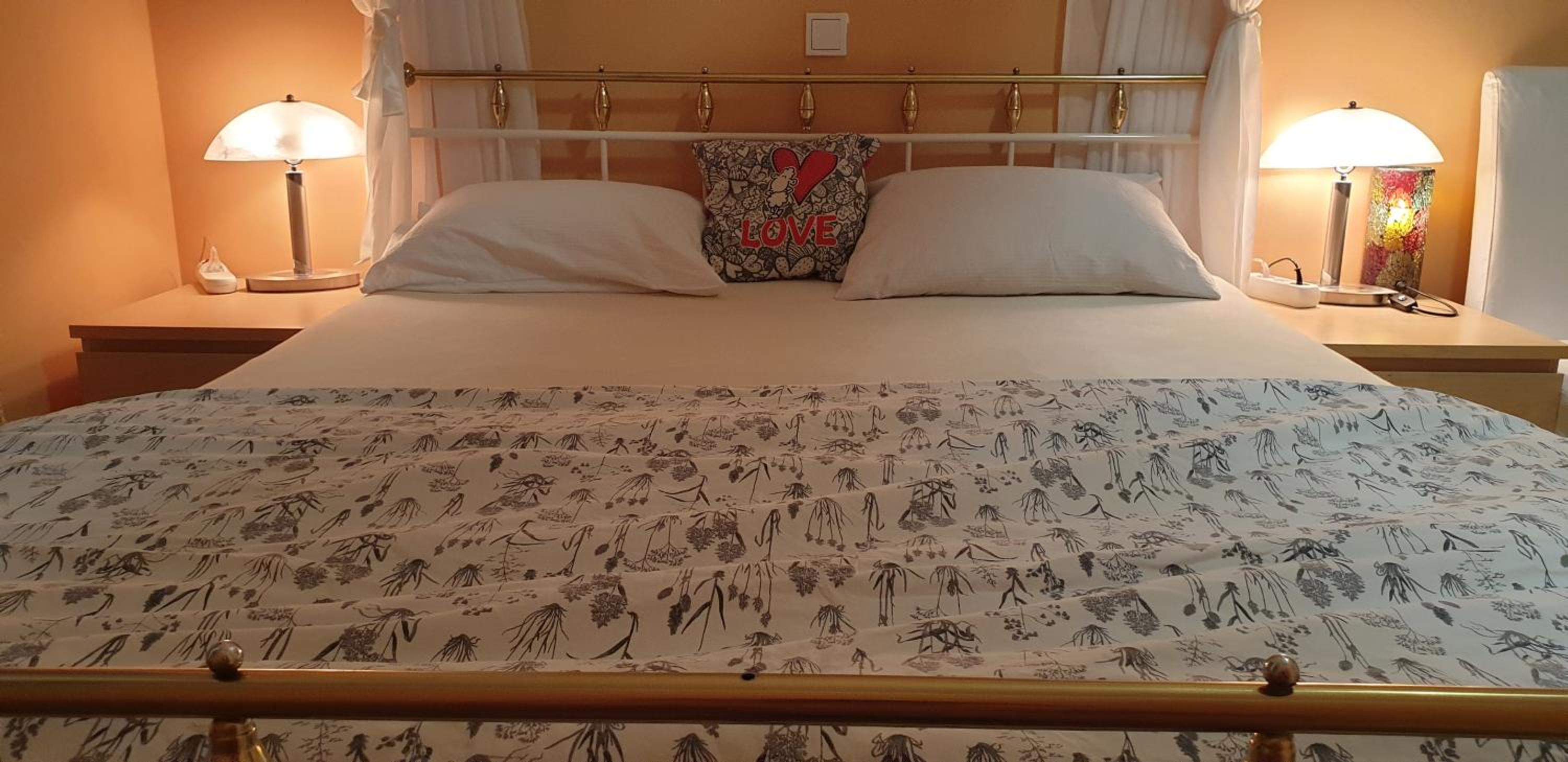 Oktoberfest City Center Direct Metro in 20 min, 2 Bedrm 2 BathRoom by ICM Messe München, Balcony, Free Parking