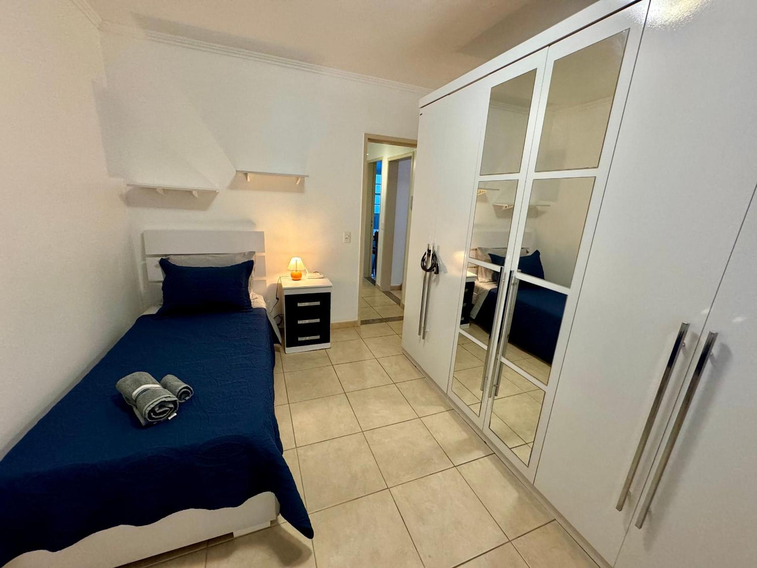 Apartamento com piscina em Olaria