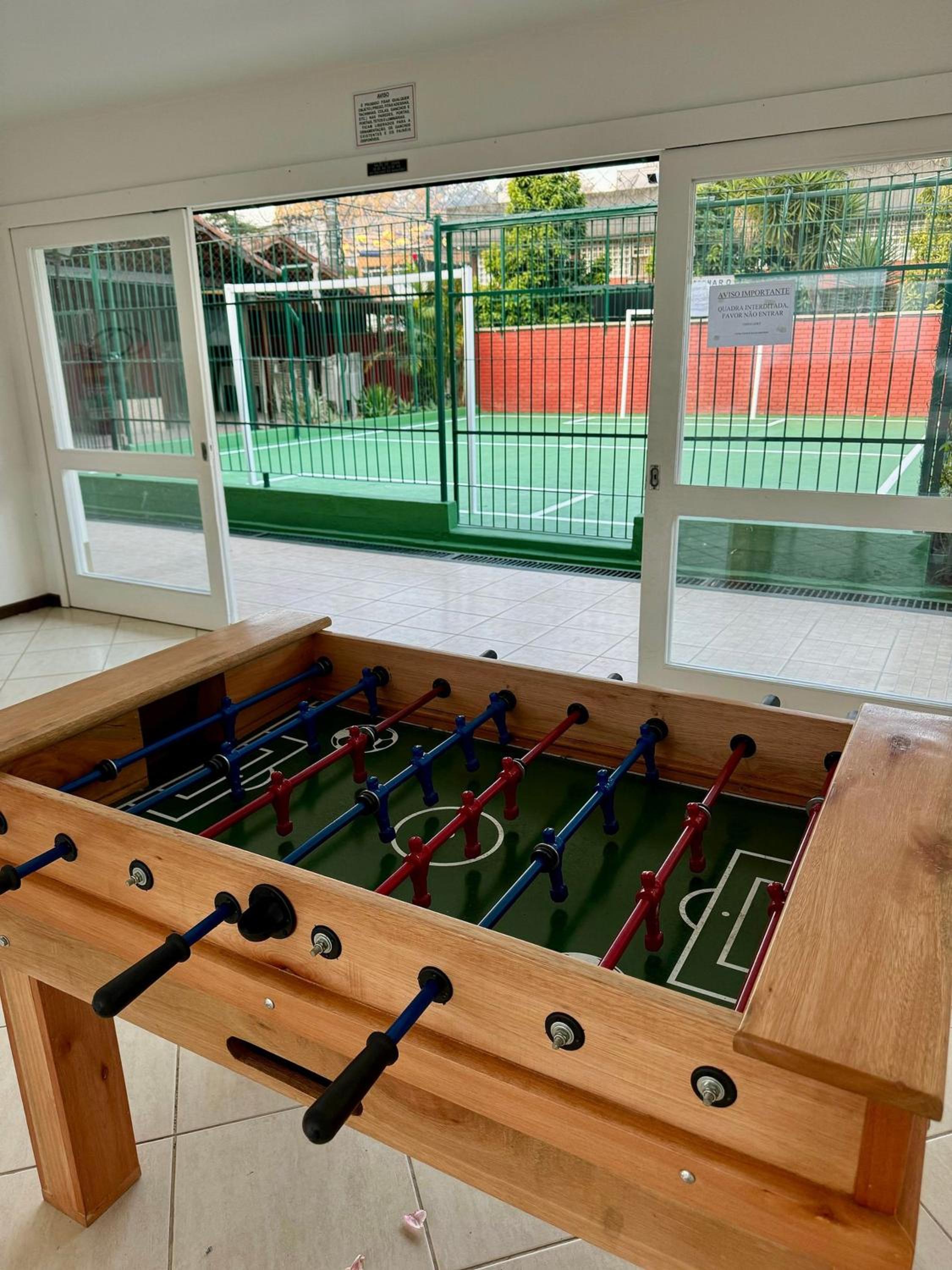 Apartamento com piscina em Olaria