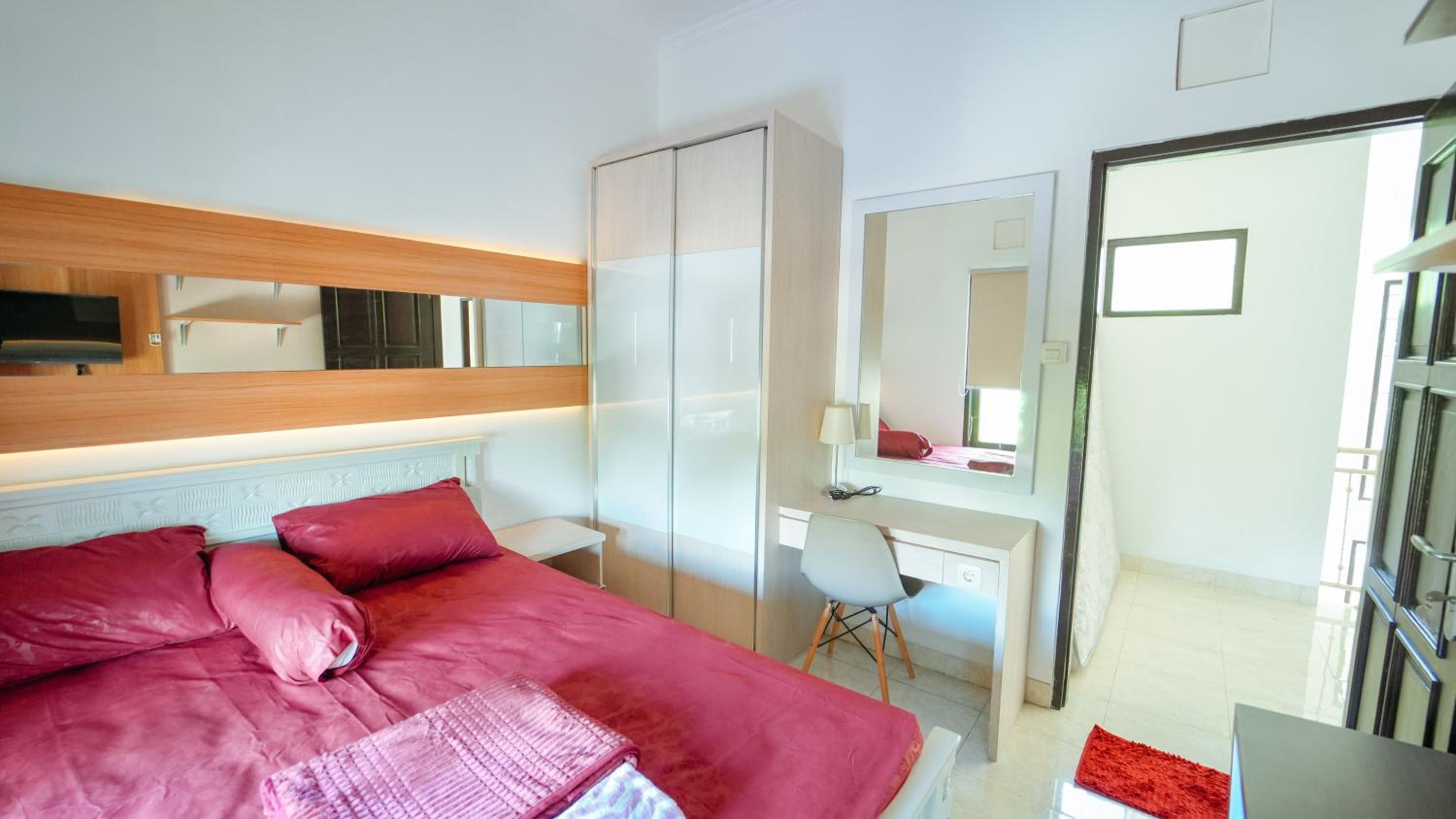 The Lavana Dzawani Villa Goodean view 3