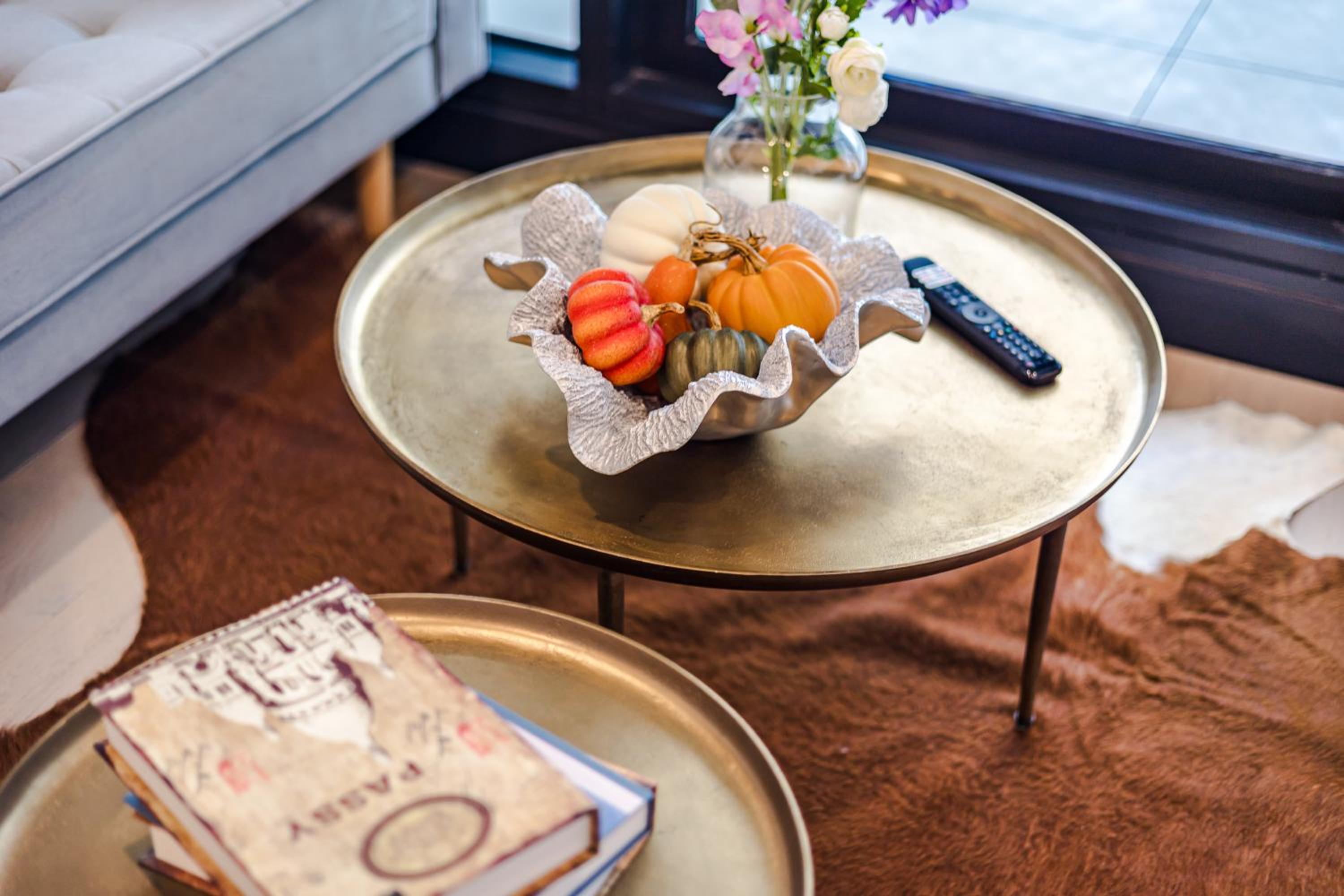 StayAU Cozy & Stylish 2BR Haven in Box Hill