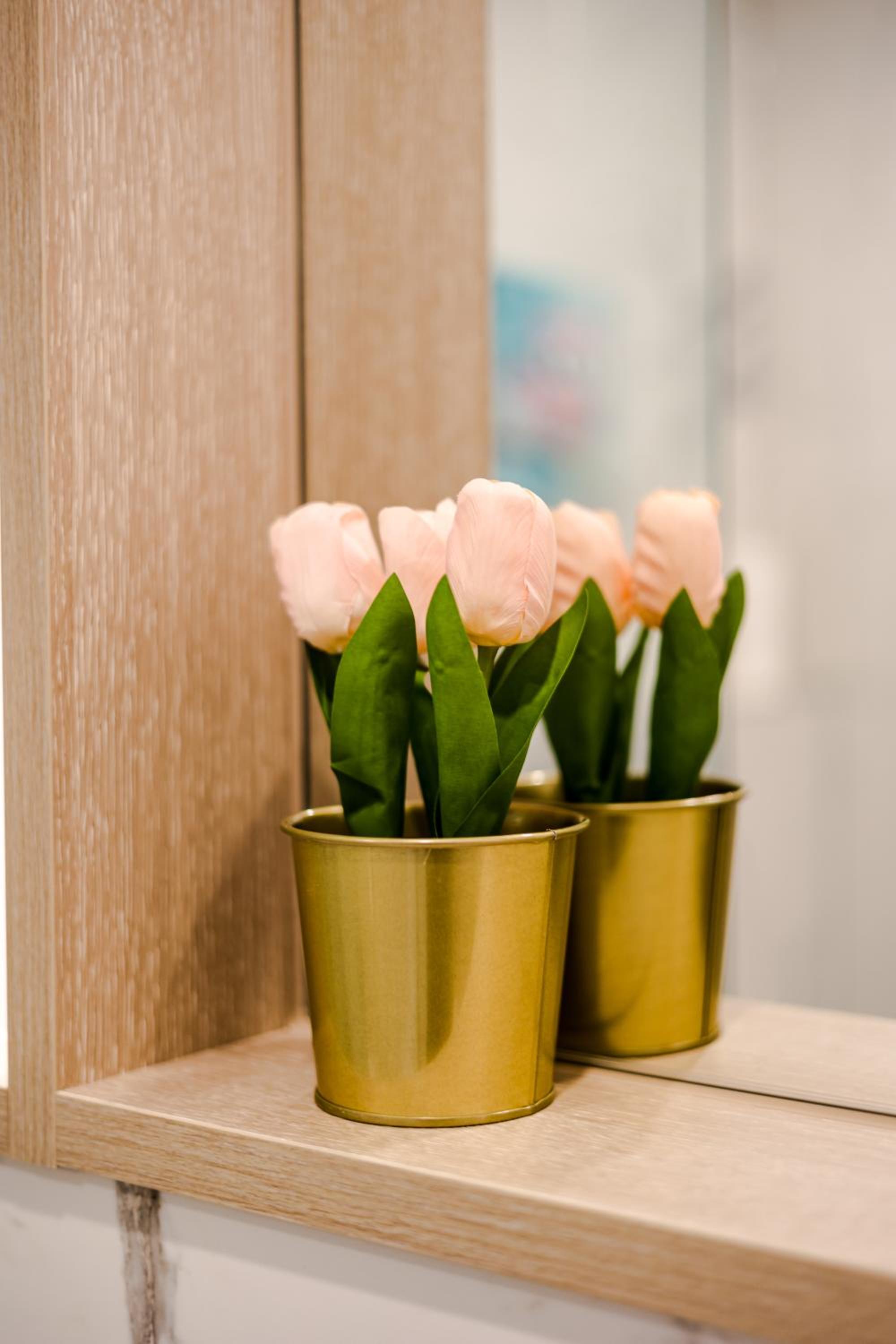 StayAU Cozy & Stylish 2BR Haven in Box Hill