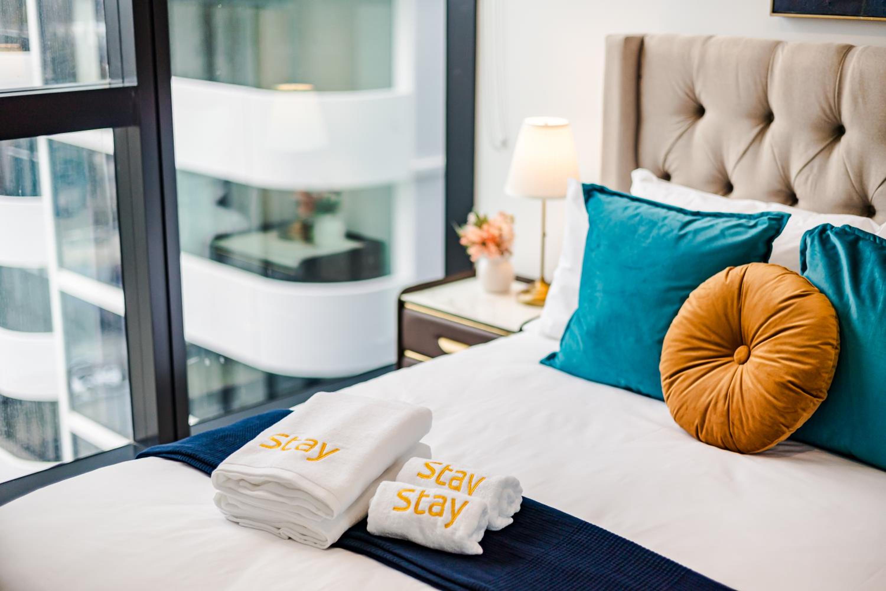 StayAU Cozy & Stylish 2BR Haven in Box Hill