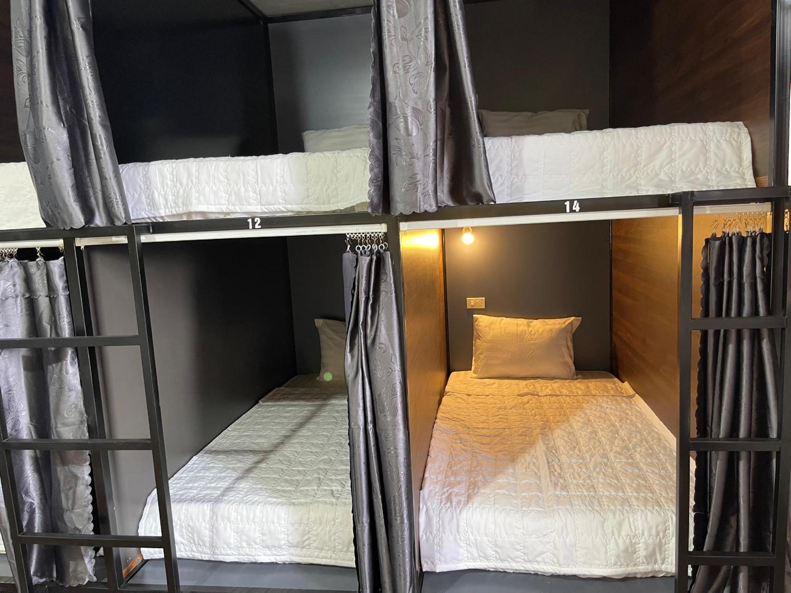 Pea Hostel