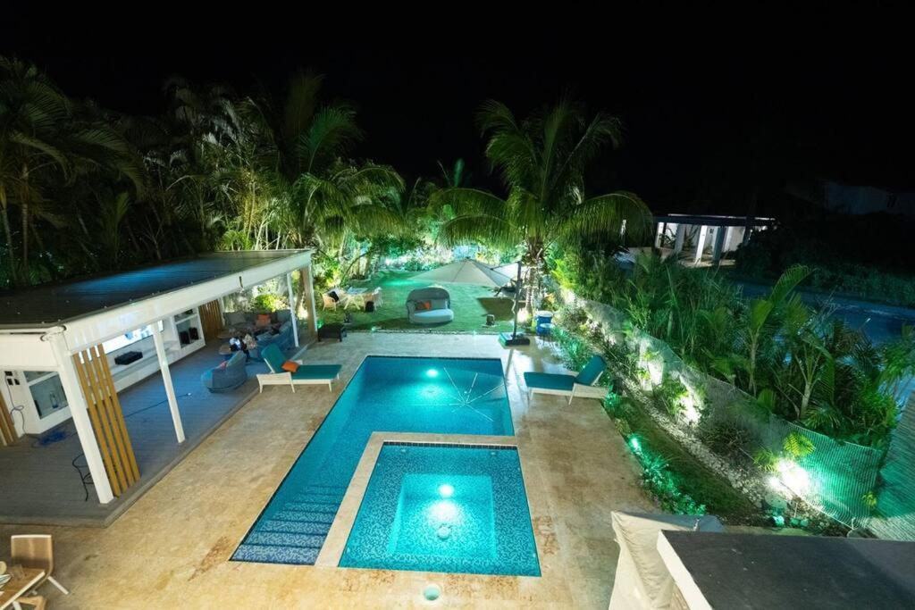 Villa Hermosa en Metro Country Club Juan Dolio