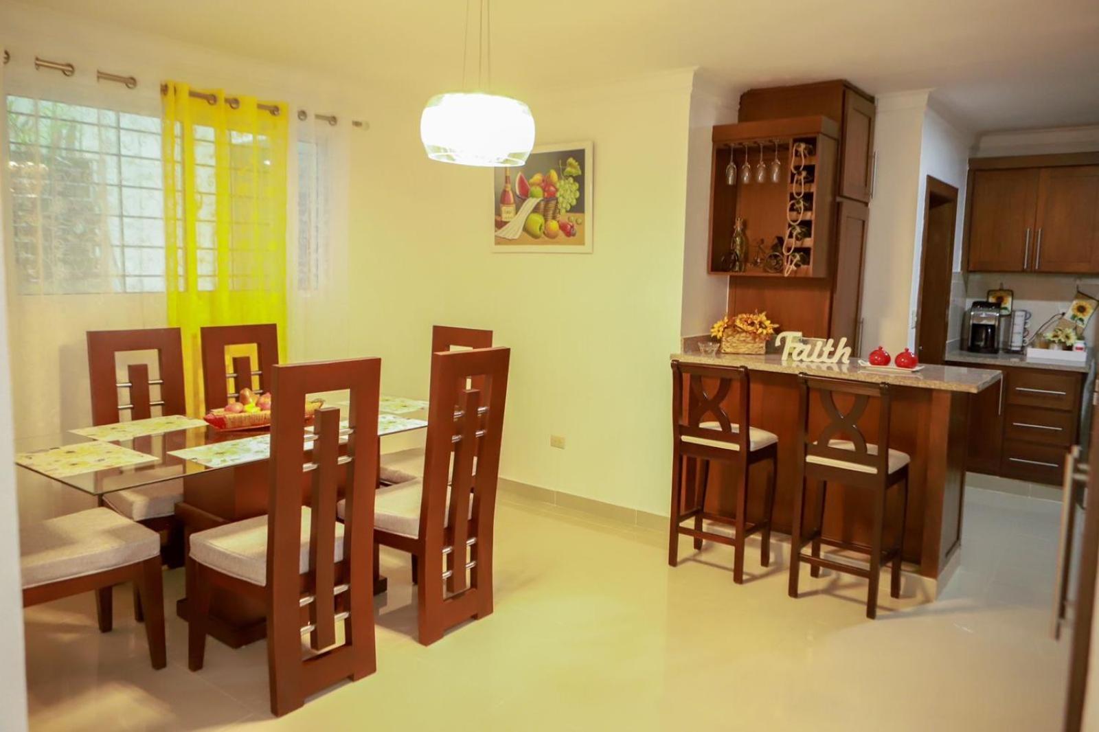 Hermoso apartamento con piscina