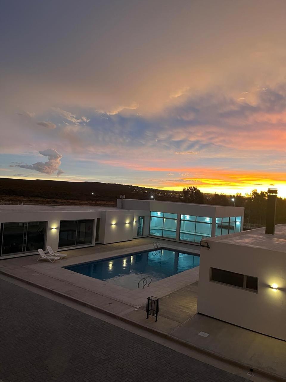 Departamento Nuevo- Piscina Techada- Climatizada - Confort y Calidad a metros del mar