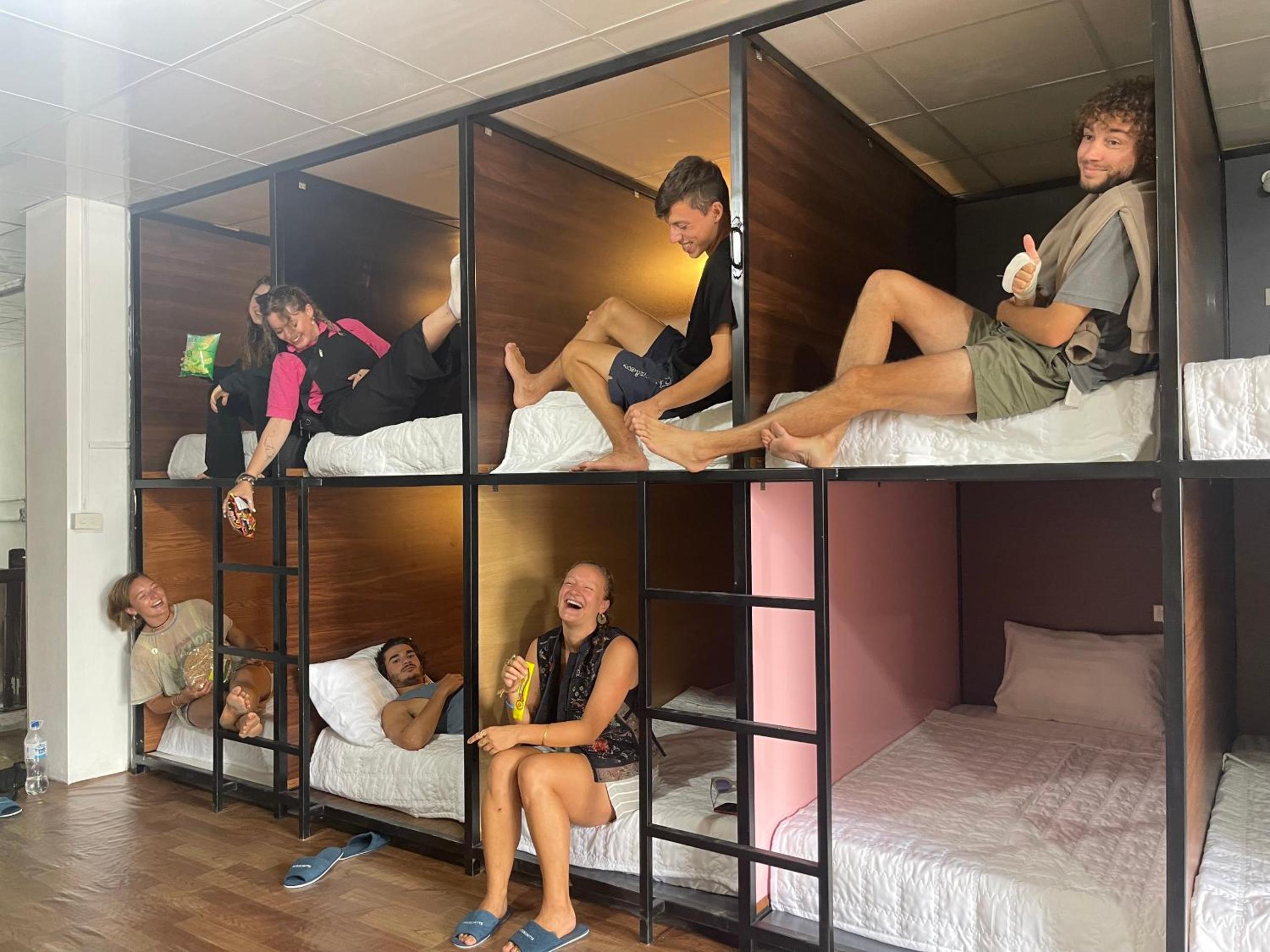 Pea Hostel