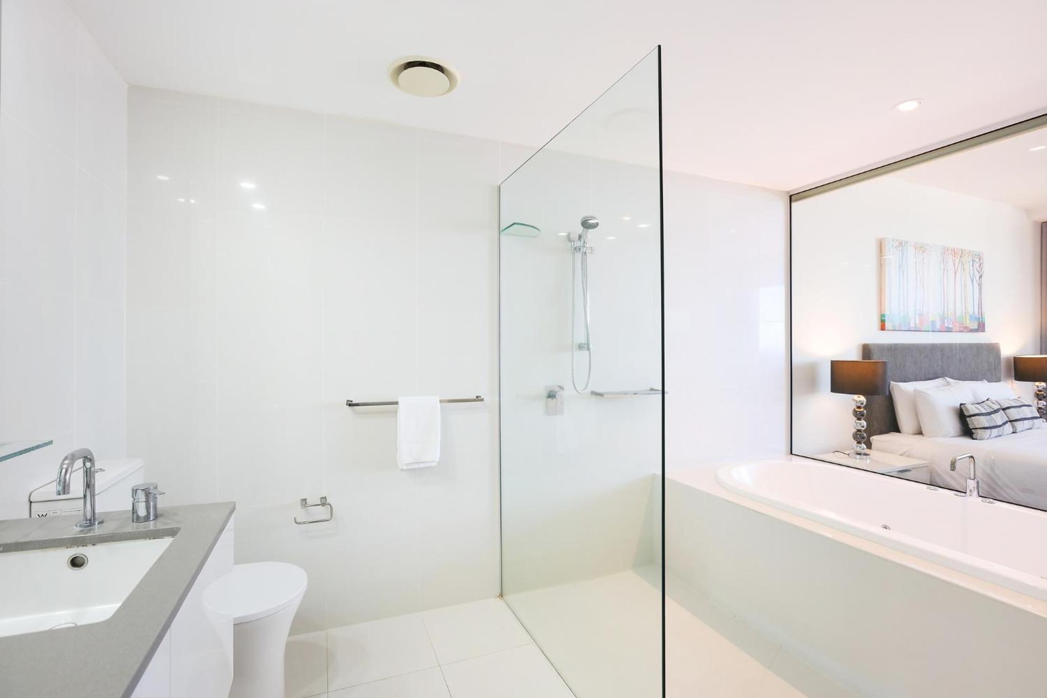 Circle on Cavill 2, 3, 4 & 5 Bedroom SkyHomes & SUB PENTHOUSES by Gold Coast Holidays