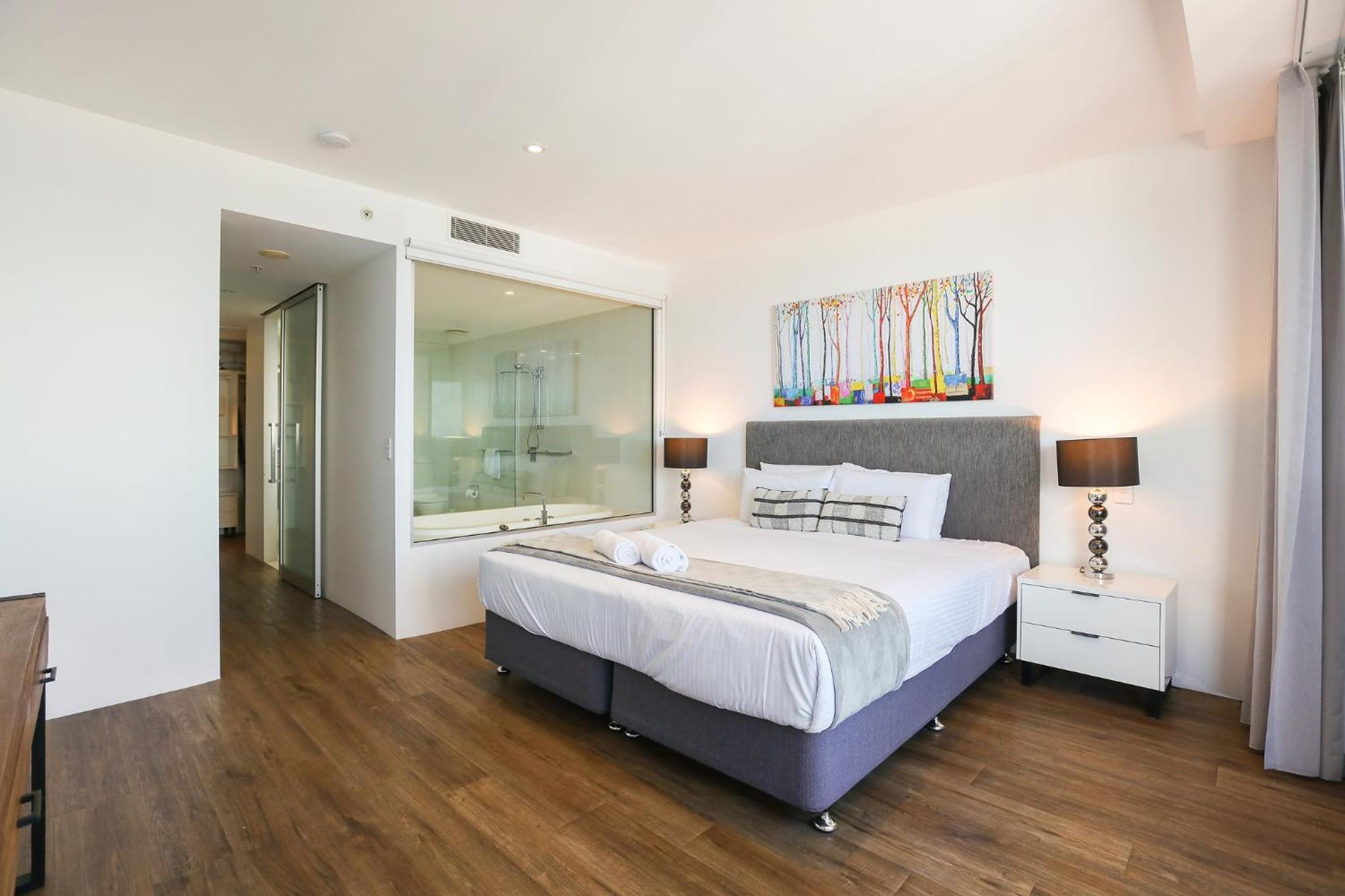 Circle on Cavill 2, 3, 4 & 5 Bedroom SkyHomes & SUB PENTHOUSES by Gold Coast Holidays