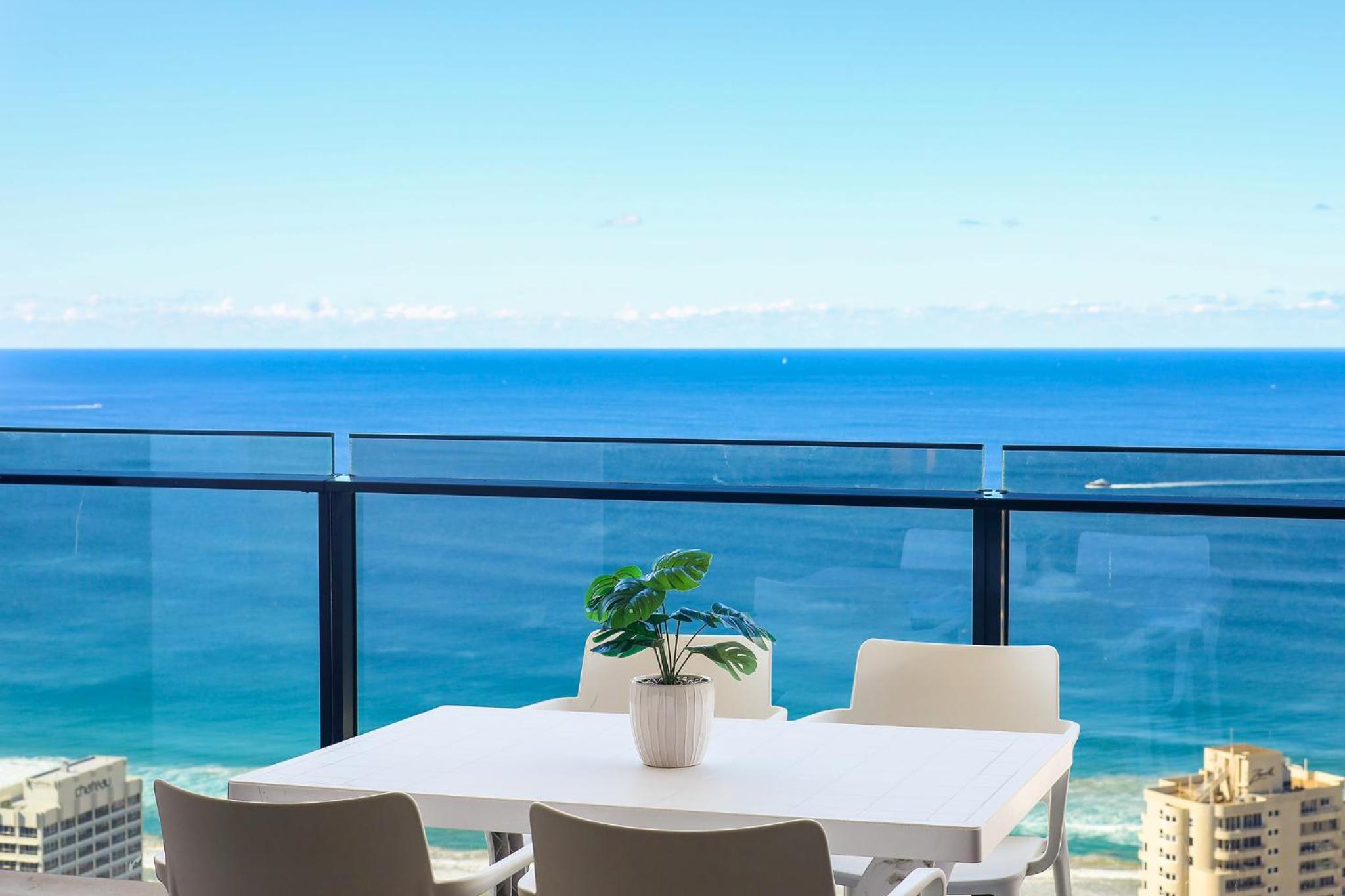 Circle on Cavill 2, 3, 4 & 5 Bedroom SkyHomes & SUB PENTHOUSES by Gold Coast Holidays