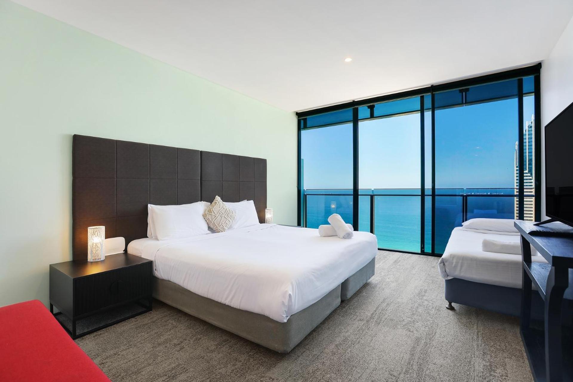 Circle on Cavill 2, 3, 4 & 5 Bedroom SkyHomes & SUB PENTHOUSES by Gold Coast Holidays