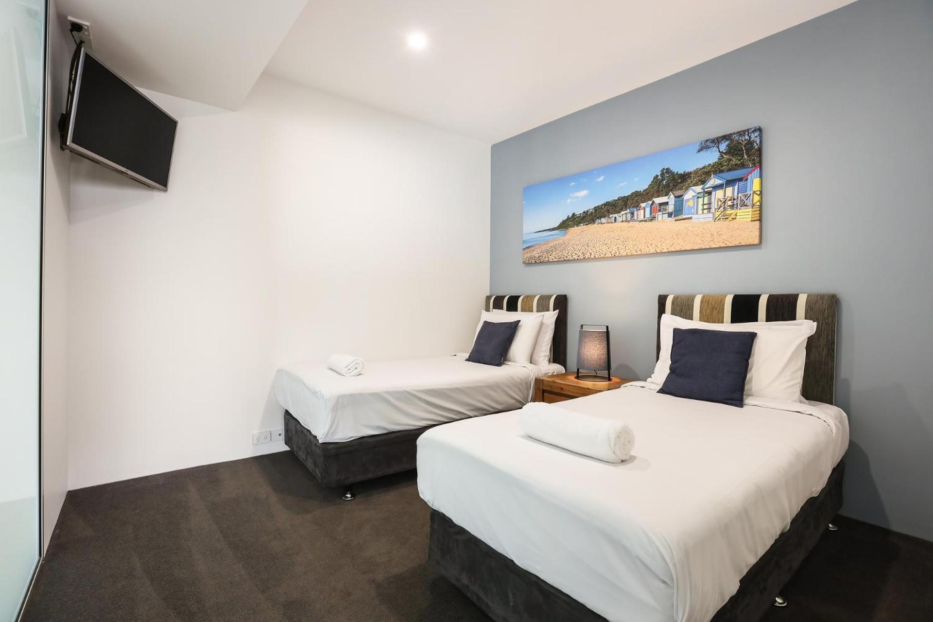 Circle on Cavill 2, 3, 4 & 5 Bedroom SkyHomes & SUB PENTHOUSES by Gold Coast Holidays