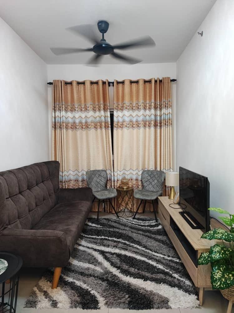 Ezry Homestay Residensi Rimbun Canopy Hills photo 3