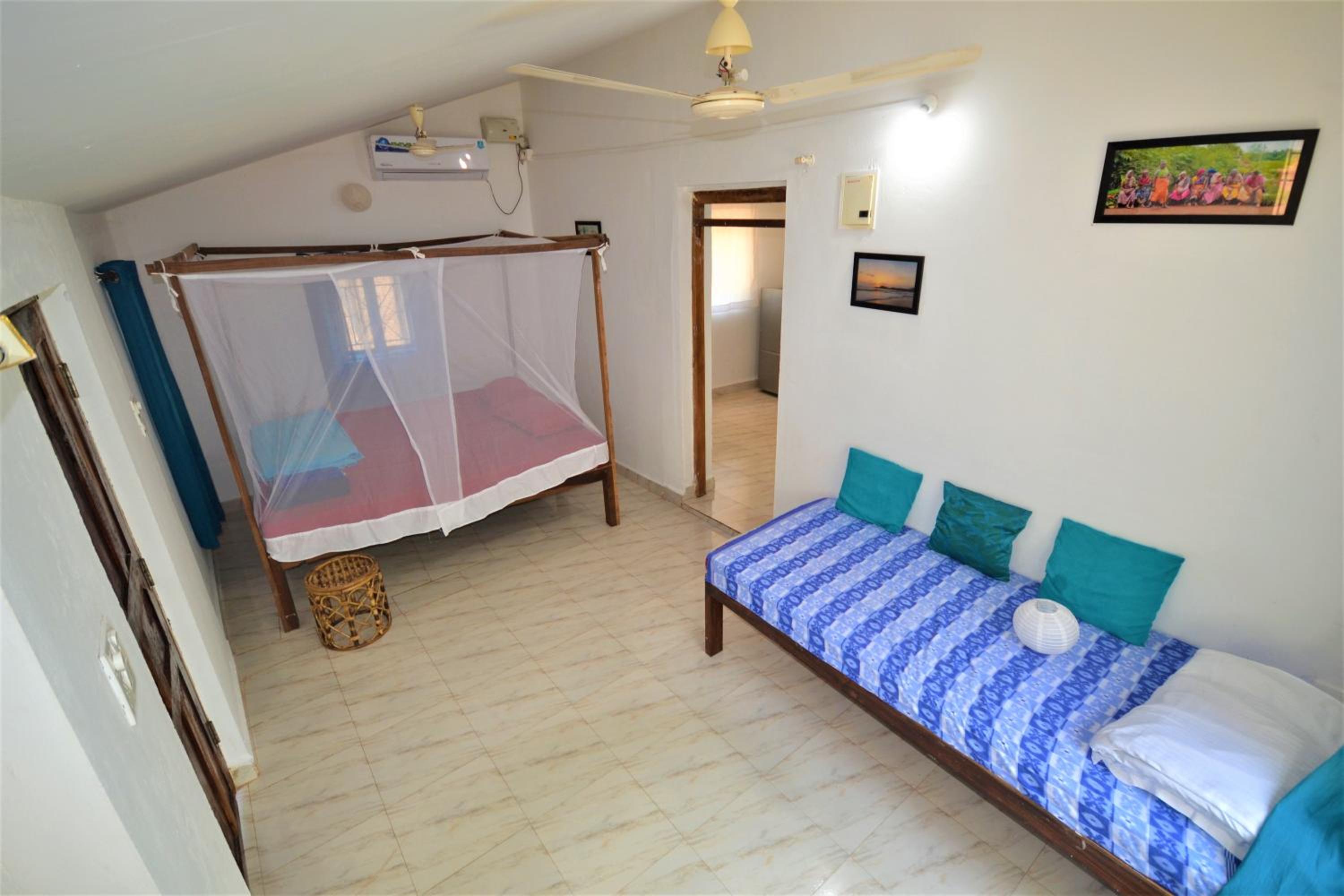 Chandrakant house River View Studio for 3 on Talpona view 3