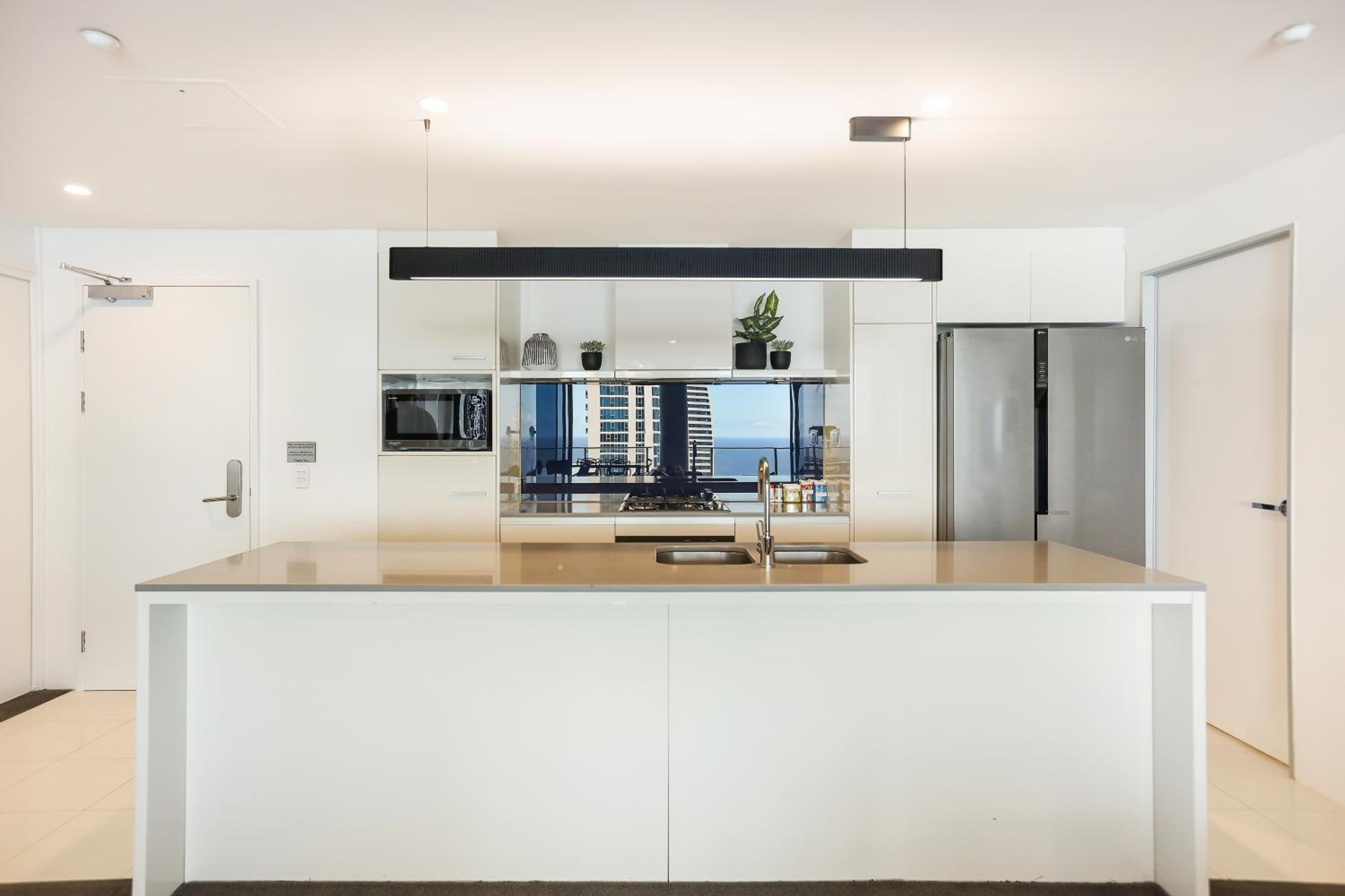 Circle on Cavill 2, 3, 4 & 5 Bedroom SkyHomes & SUB PENTHOUSES by Gold Coast Holidays
