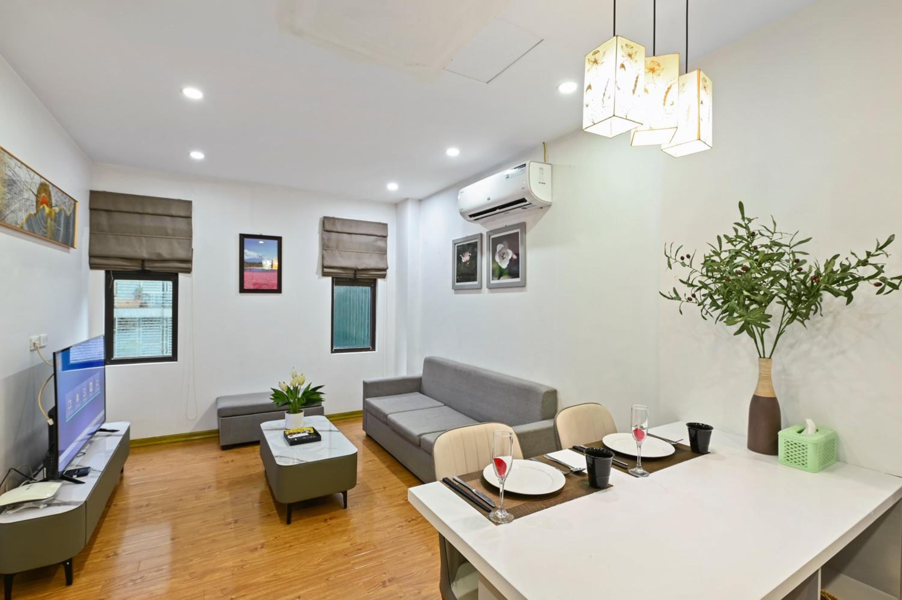 Housing22 Service Apartment 20 Linh Lang