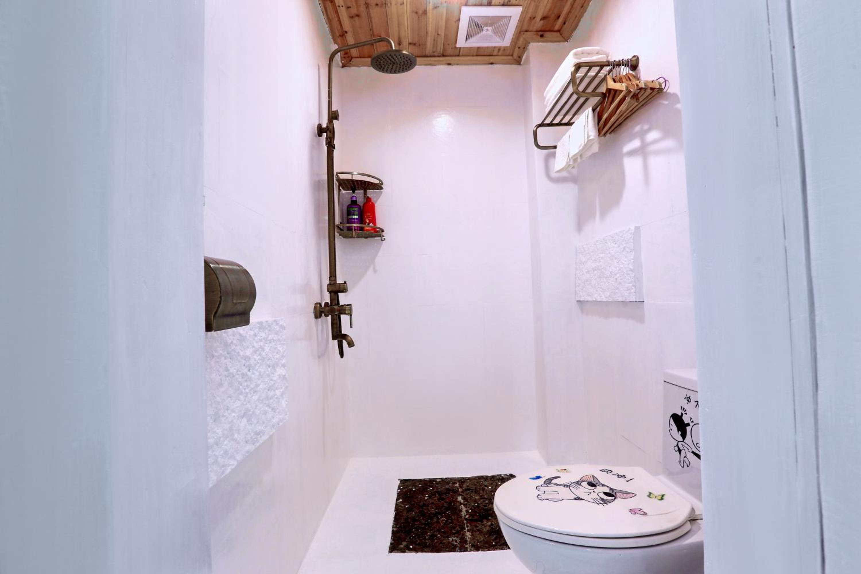 Zhoujia Hostel