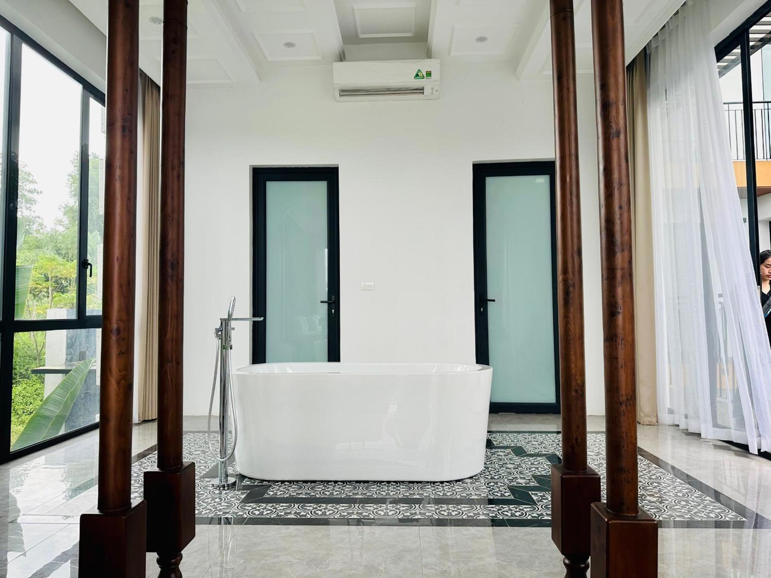 Lan Ha Villa