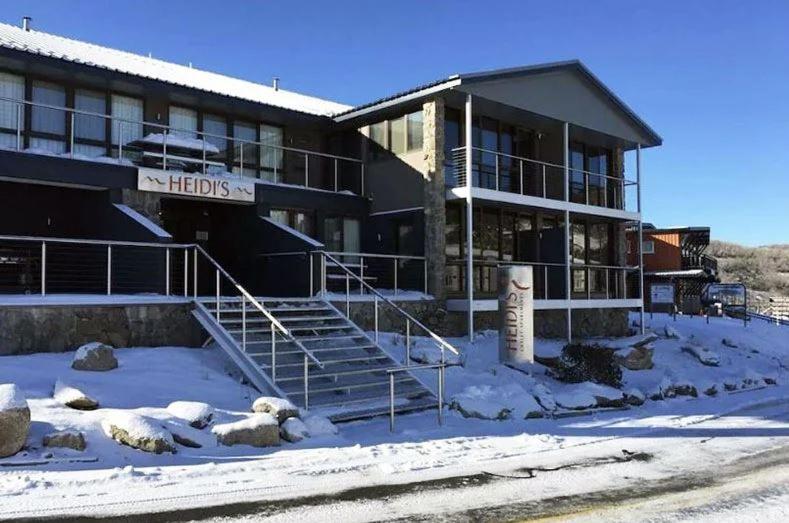 Mountain View Chalet at Heidis