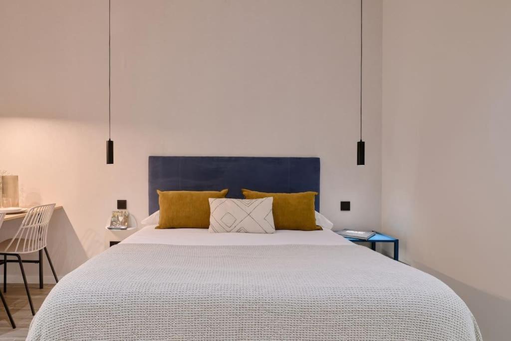 Romantic Apartment N6 Oceanografico Virkin Suites