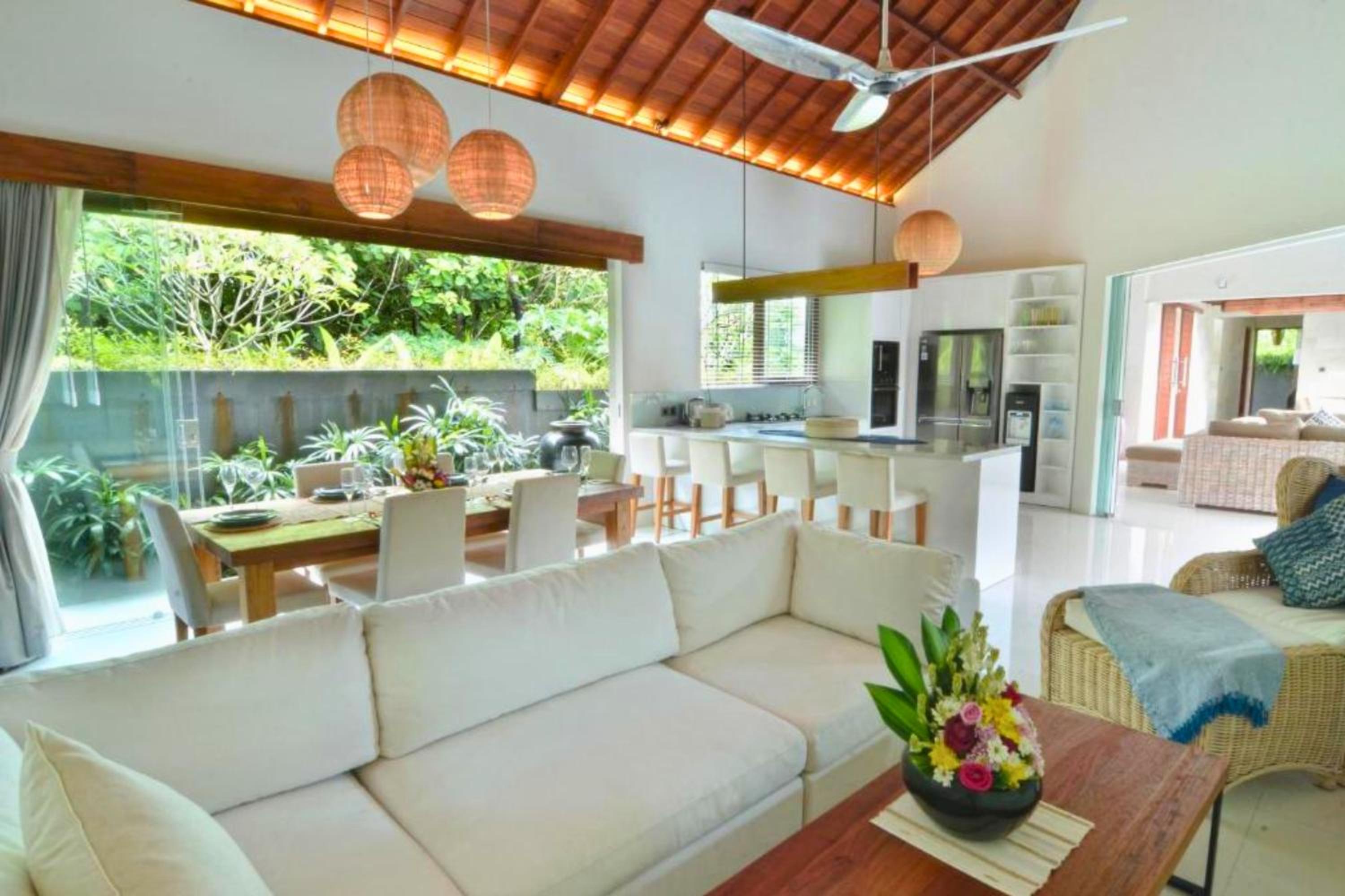 Nareswari 3 BR Private Pool Villa ZN110 view 5