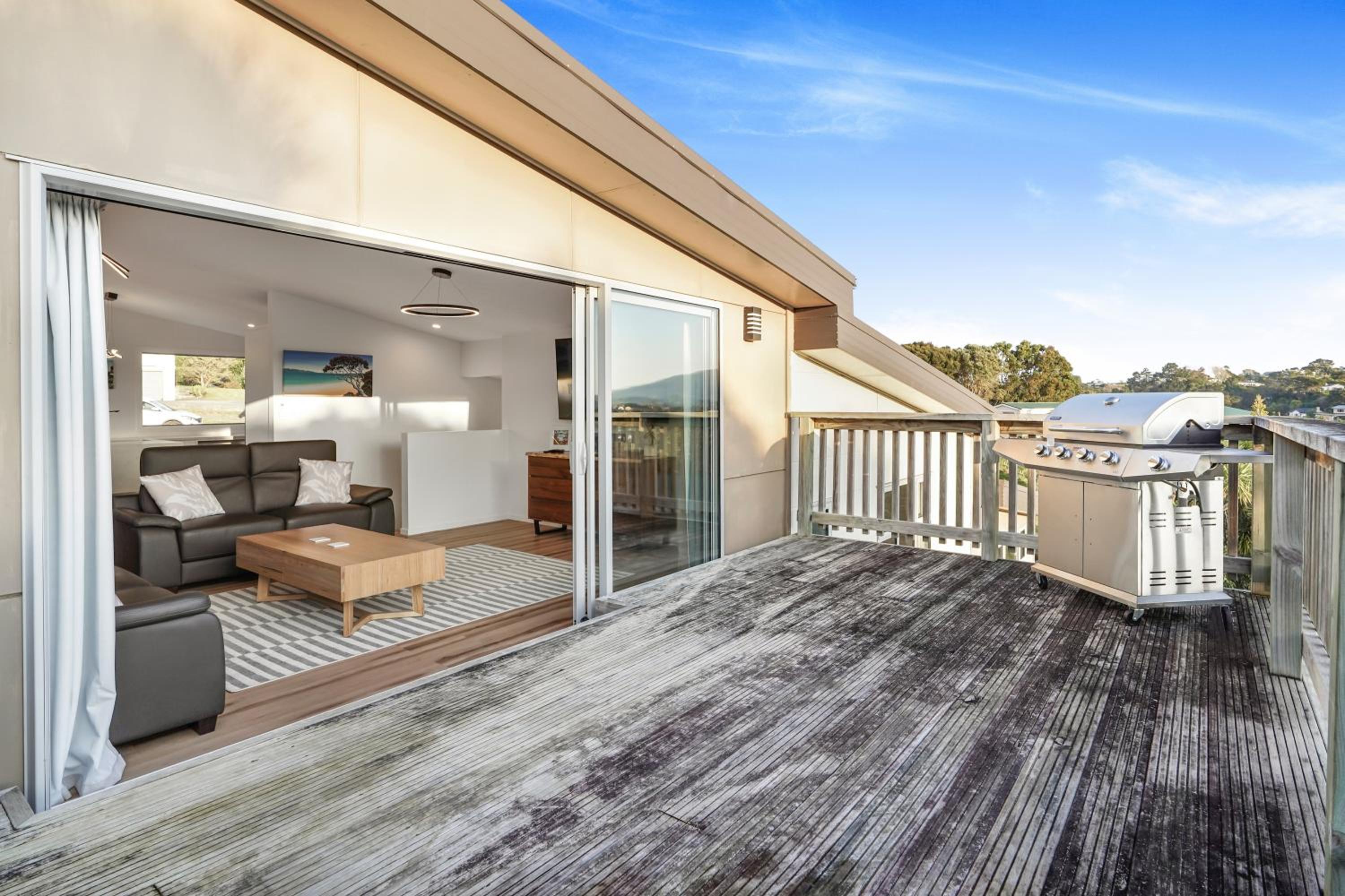 Peninsula Paradise - Raglan Holiday Home view 2