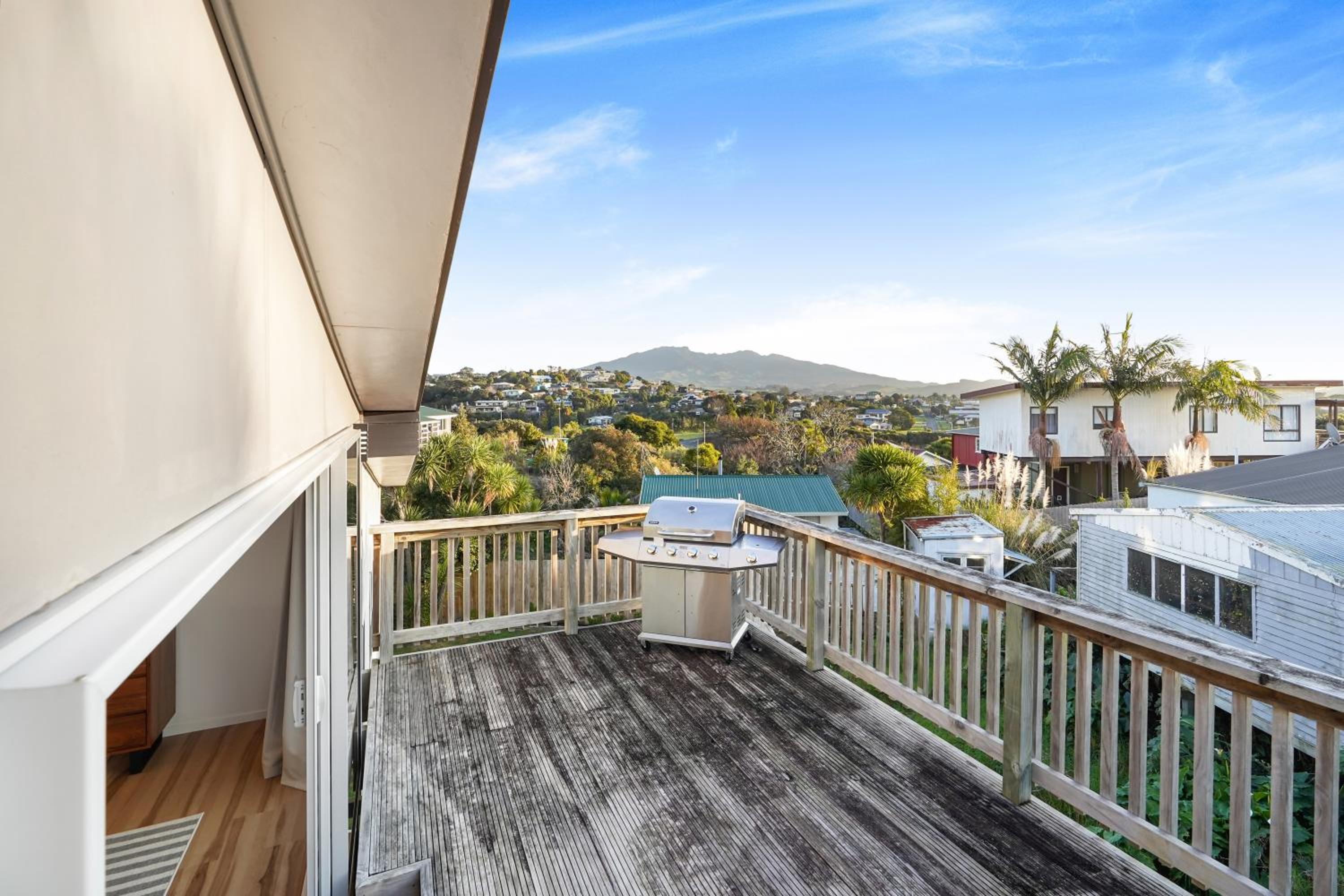 Peninsula Paradise - Raglan Holiday Home view 4