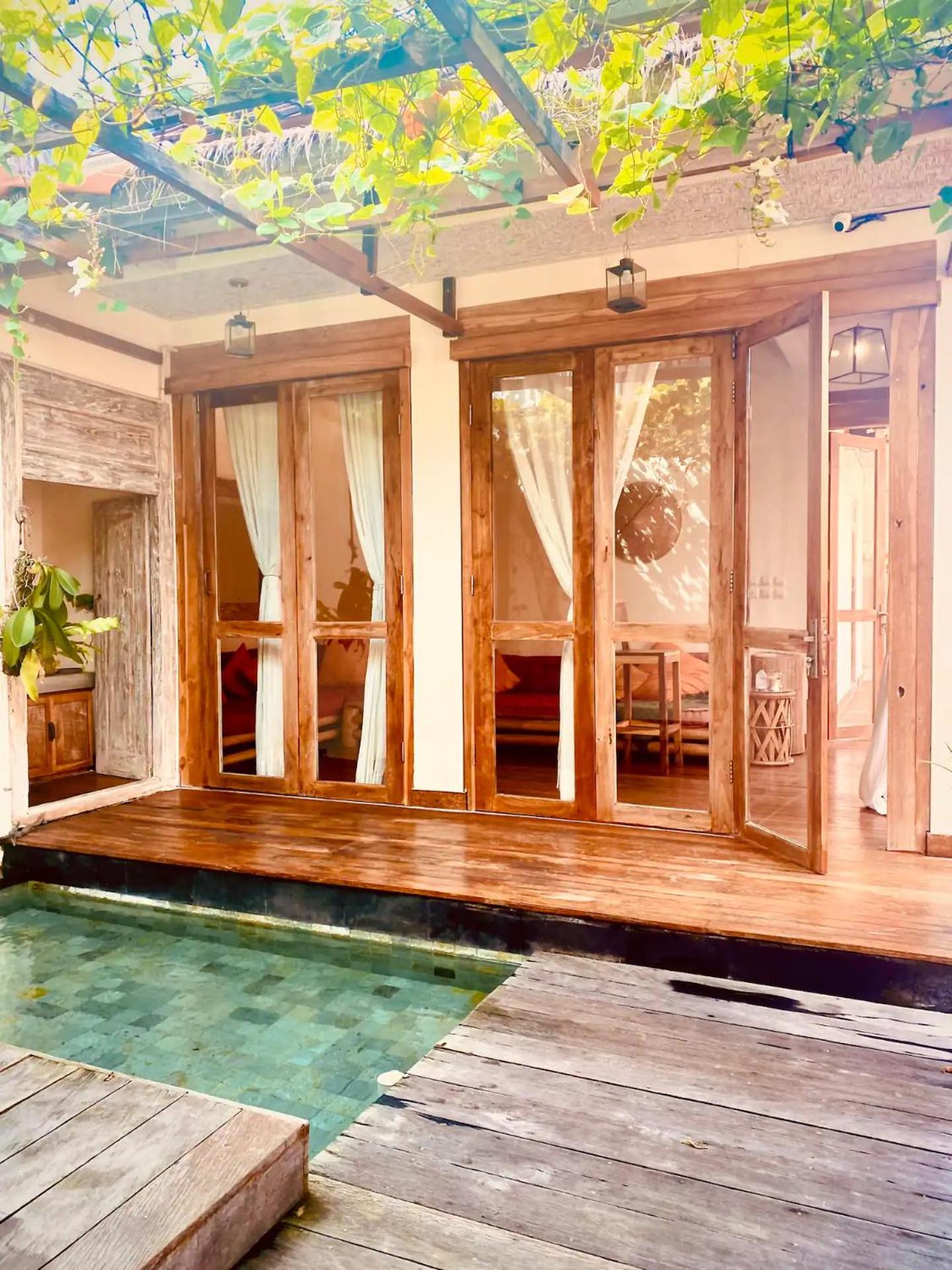 Villa Pisces - 2 Bedrooms Villa with Private Pool at Kerobokan