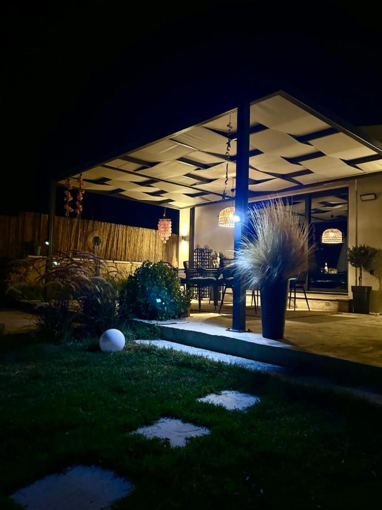 Villa secrecy