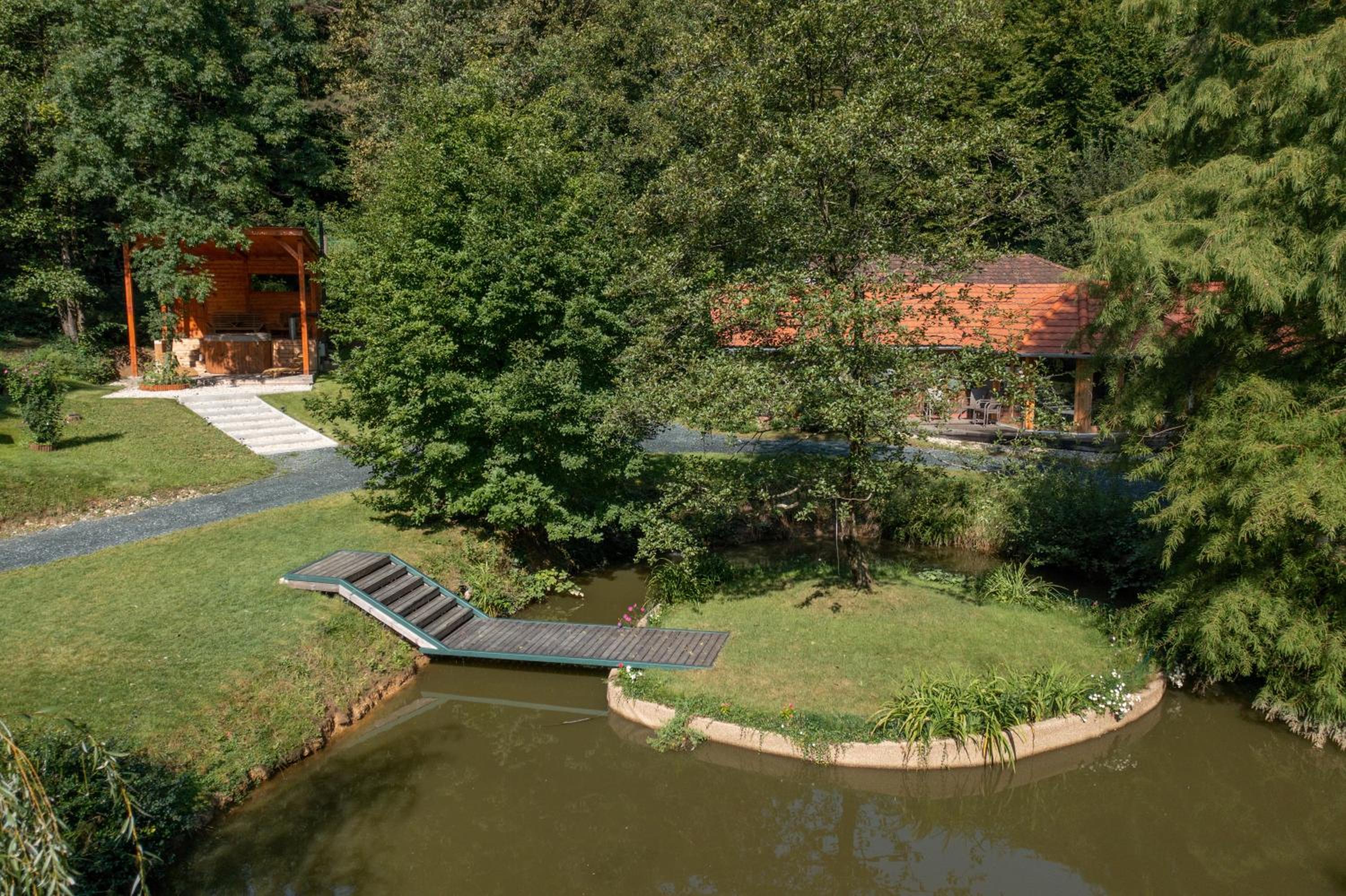 ÉletMagTár Guesthouse