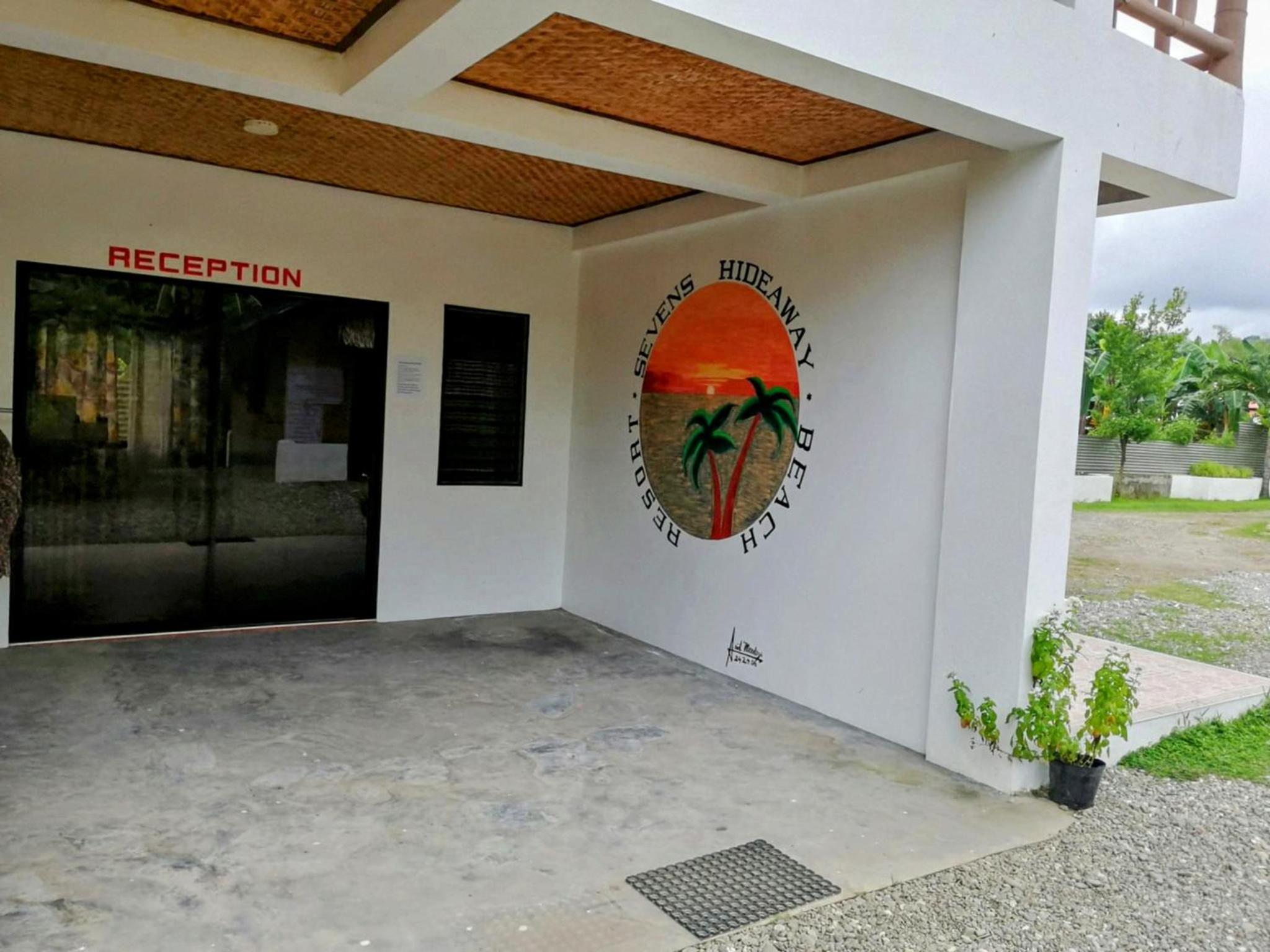 Sevens Hideaway Beach Resort view 4