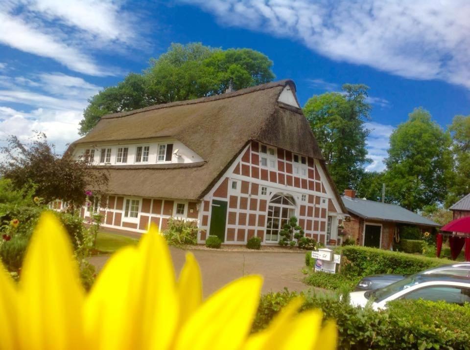 Altes Landhaus Oste, Appartement- Hotel mit Kamin