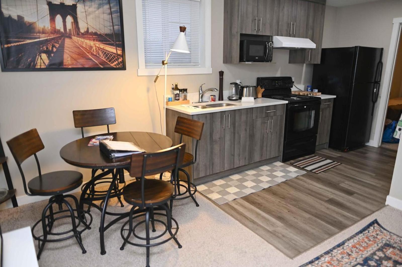 Modern Comfort Home NE B