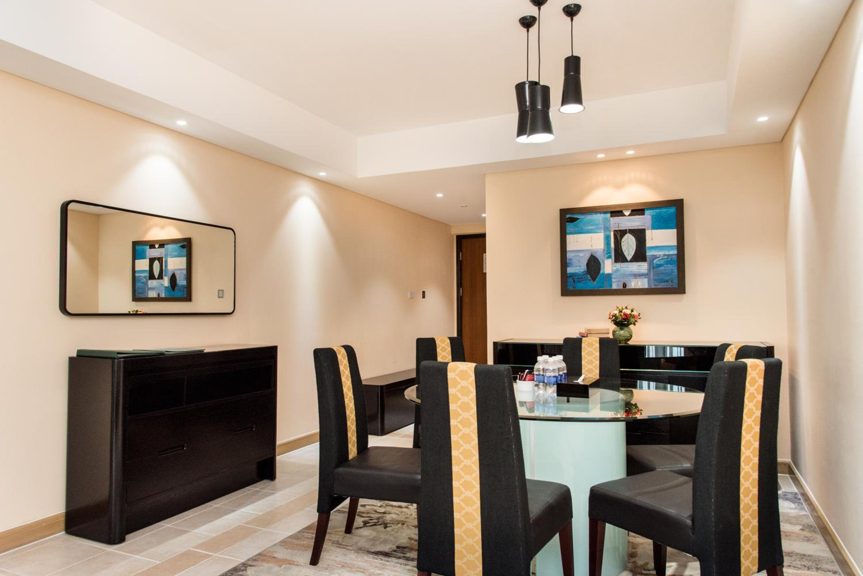 Sherwood Residence