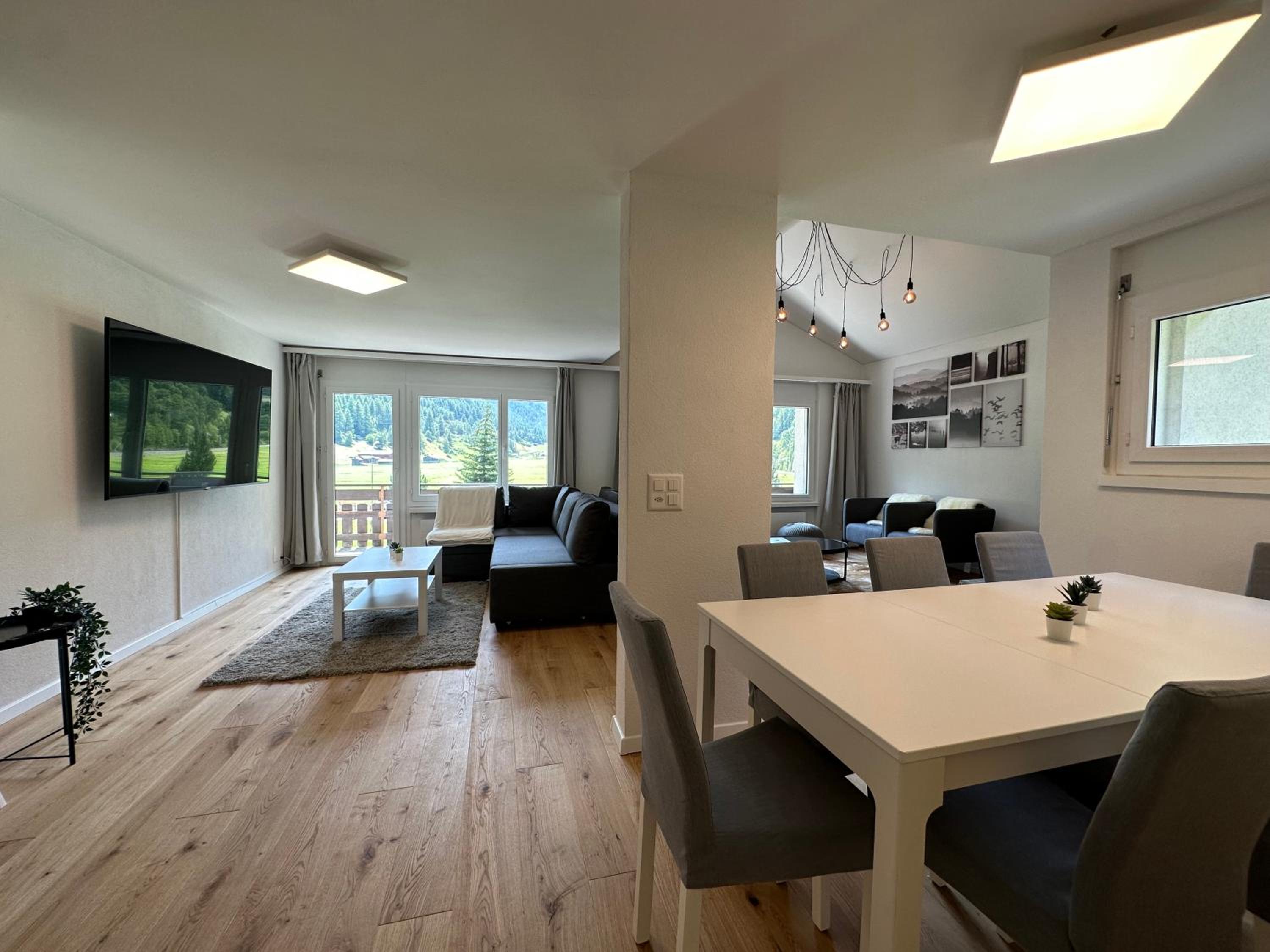 Mountain Majesty Apartment with Stunning Views