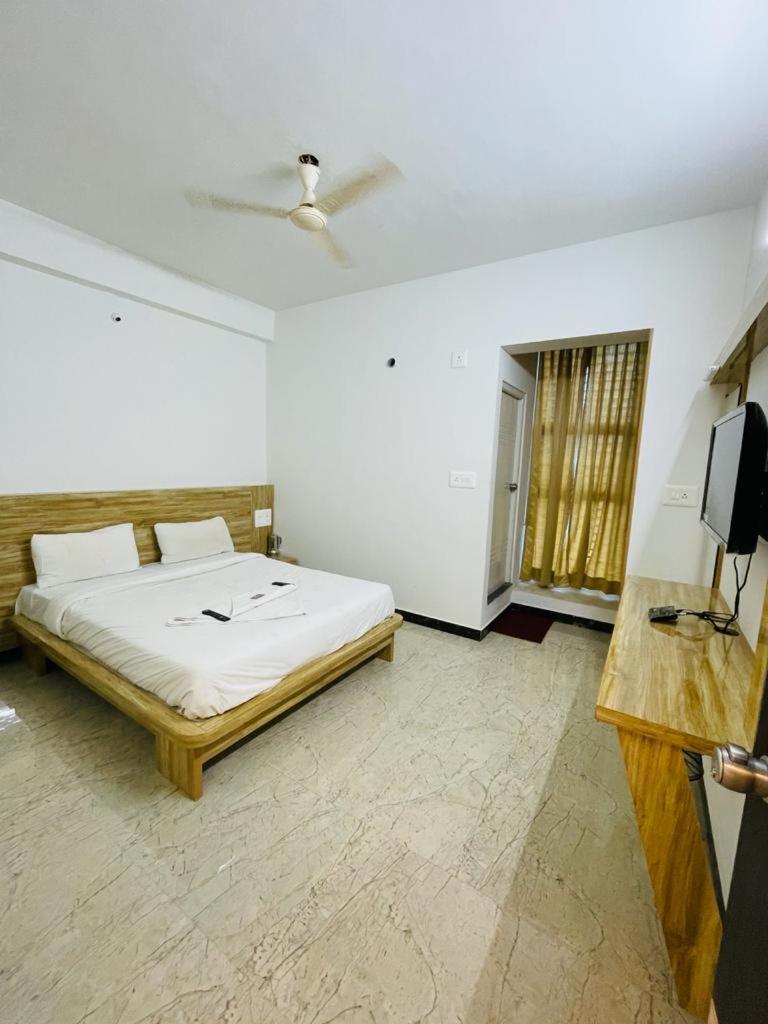 S Silver suites view 5