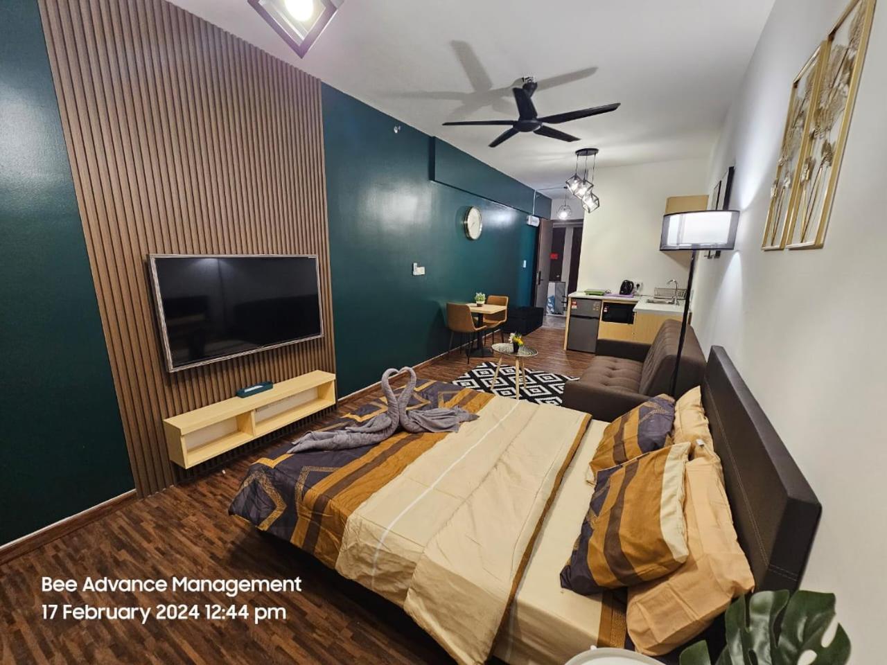 A-1711 K-Avenue Deluxe Studio Suite photo 2