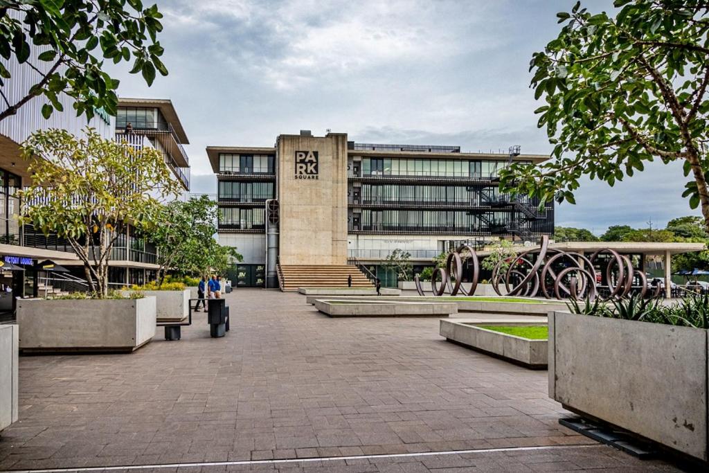 Studio for 2 at brand new Millennial in Umhlanga view 3