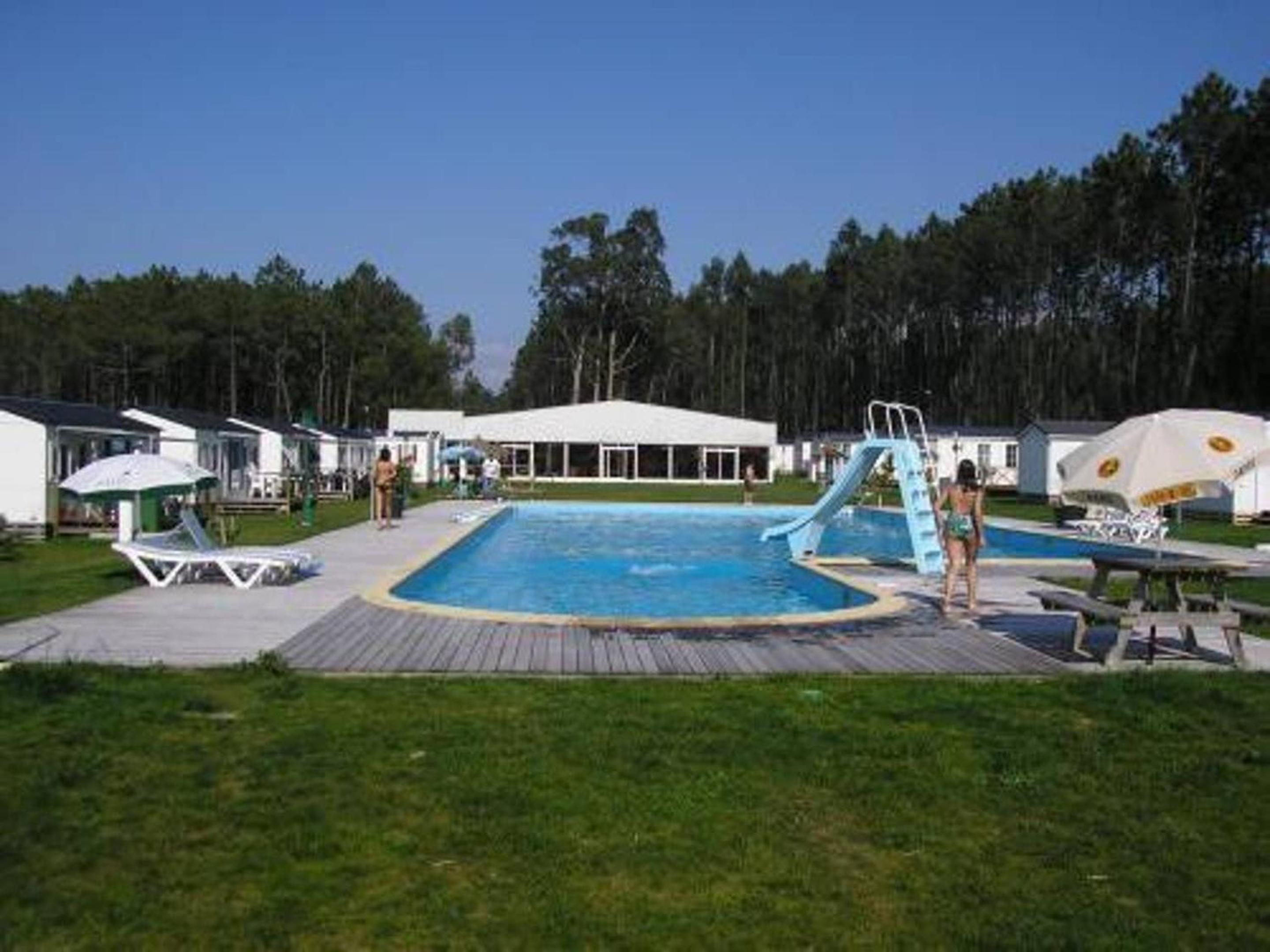 Comfortable Bungalow Near Pataias with Shared Pool view 5