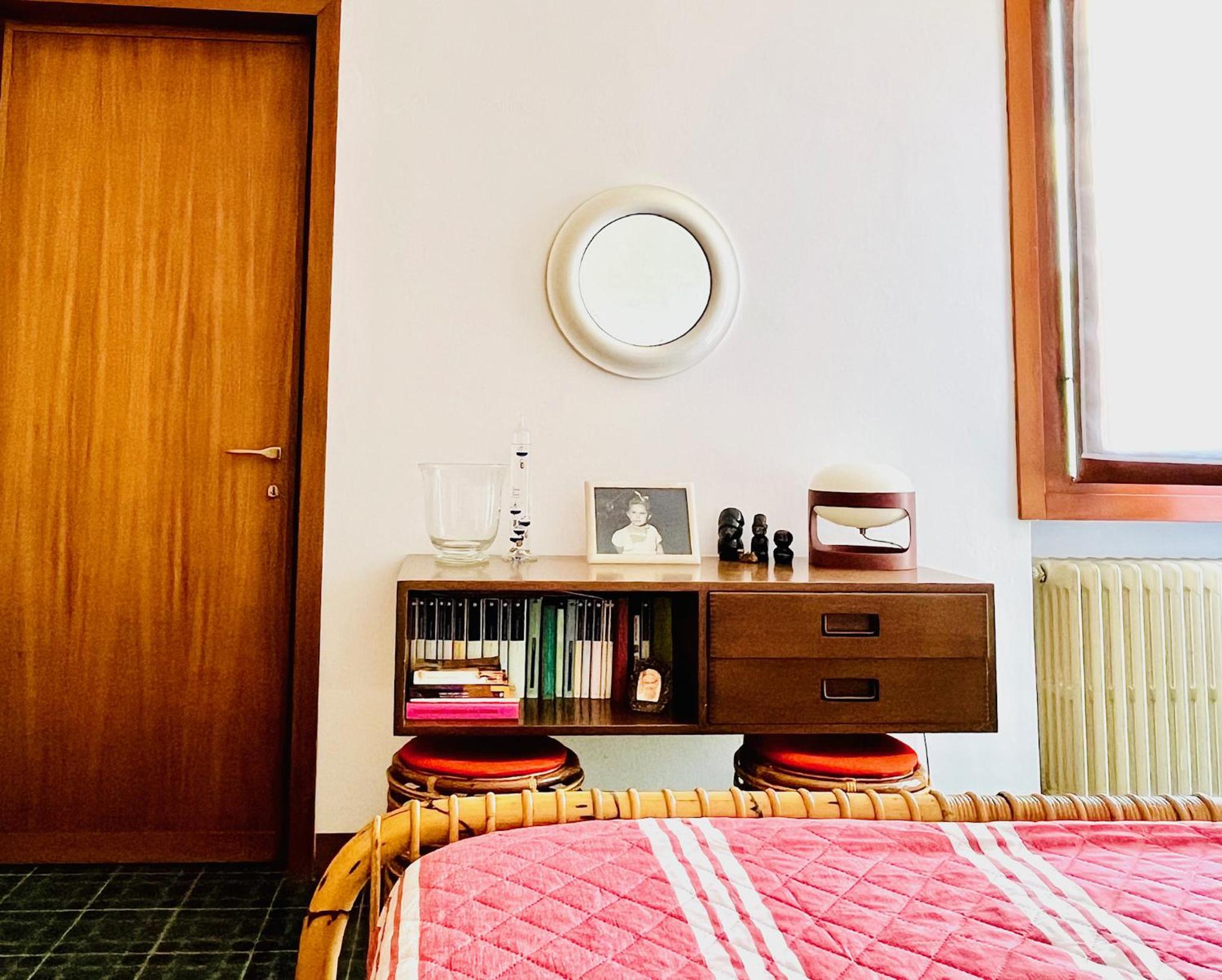 Villa NELLA VARENNA back to 70' view 5