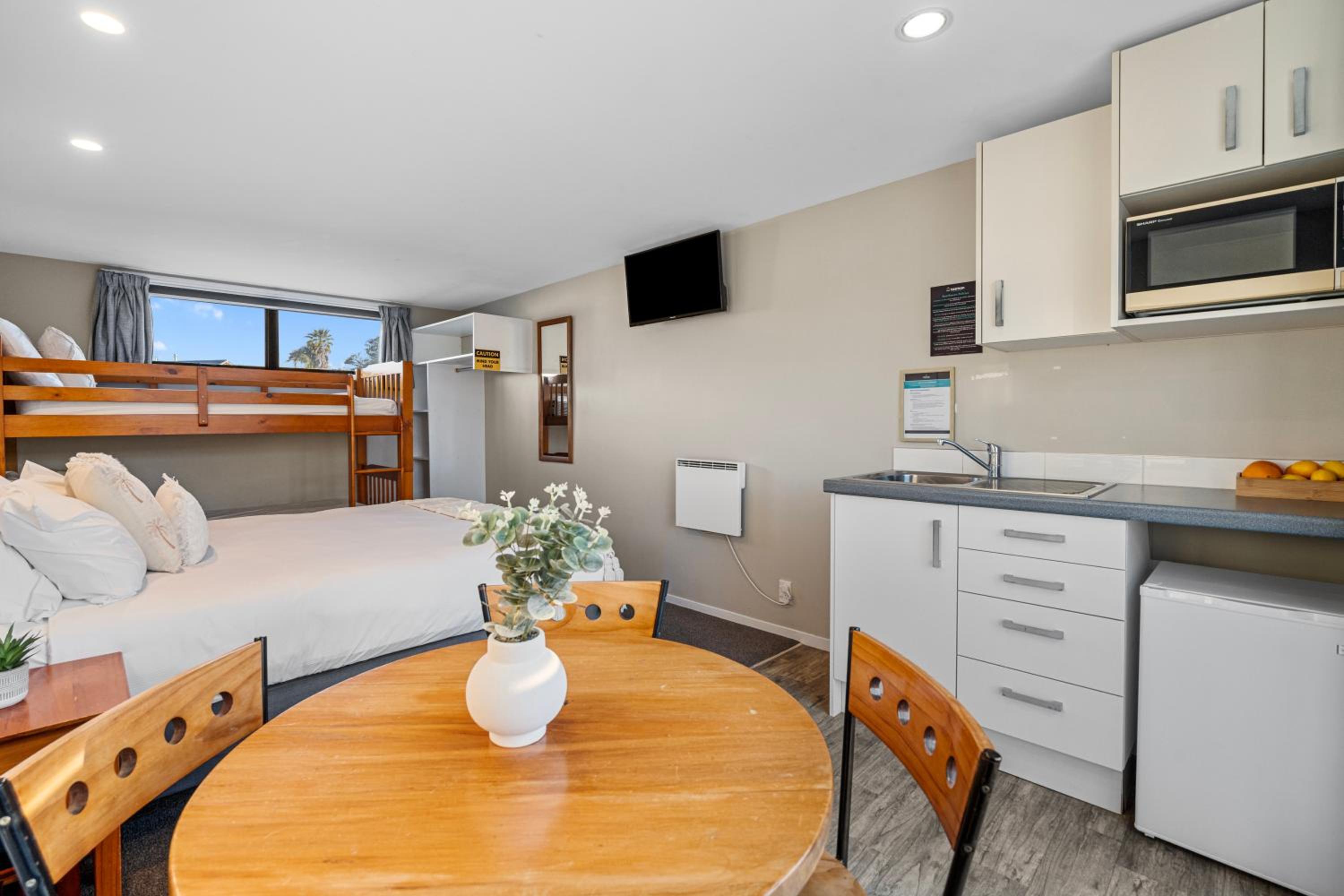 Tasman Holiday Parks - Beachaven
